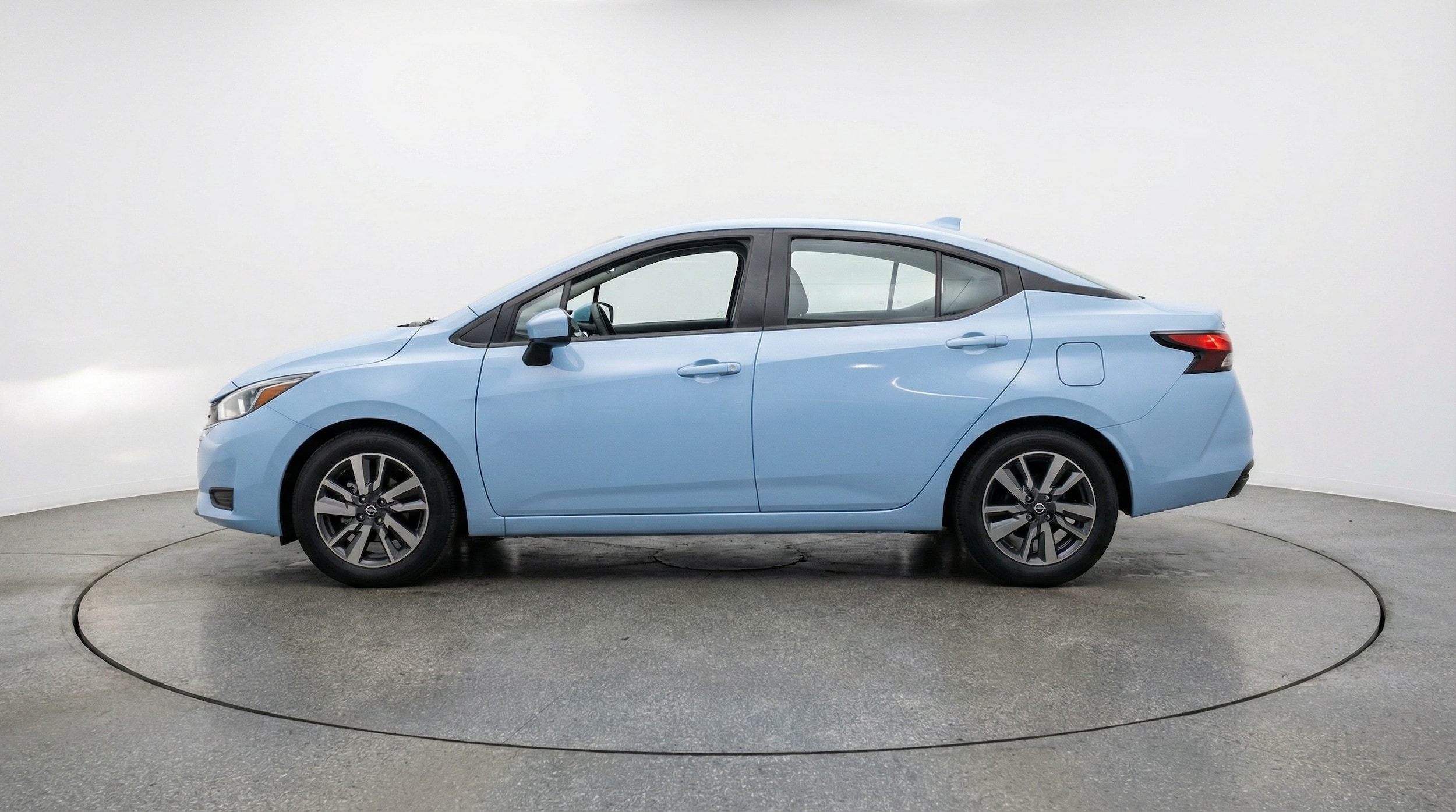 Thumbnail: 2025 Nissan Versa - 4