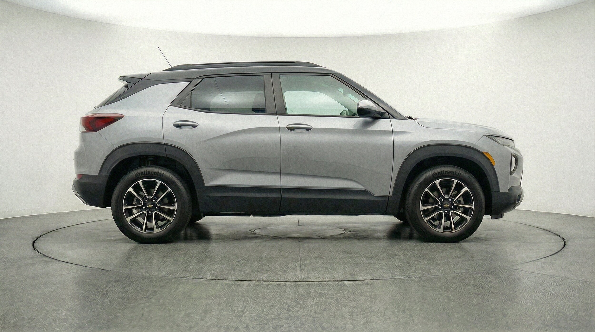 Thumbnail: 2025 Chevrolet TrailBlazer - 11