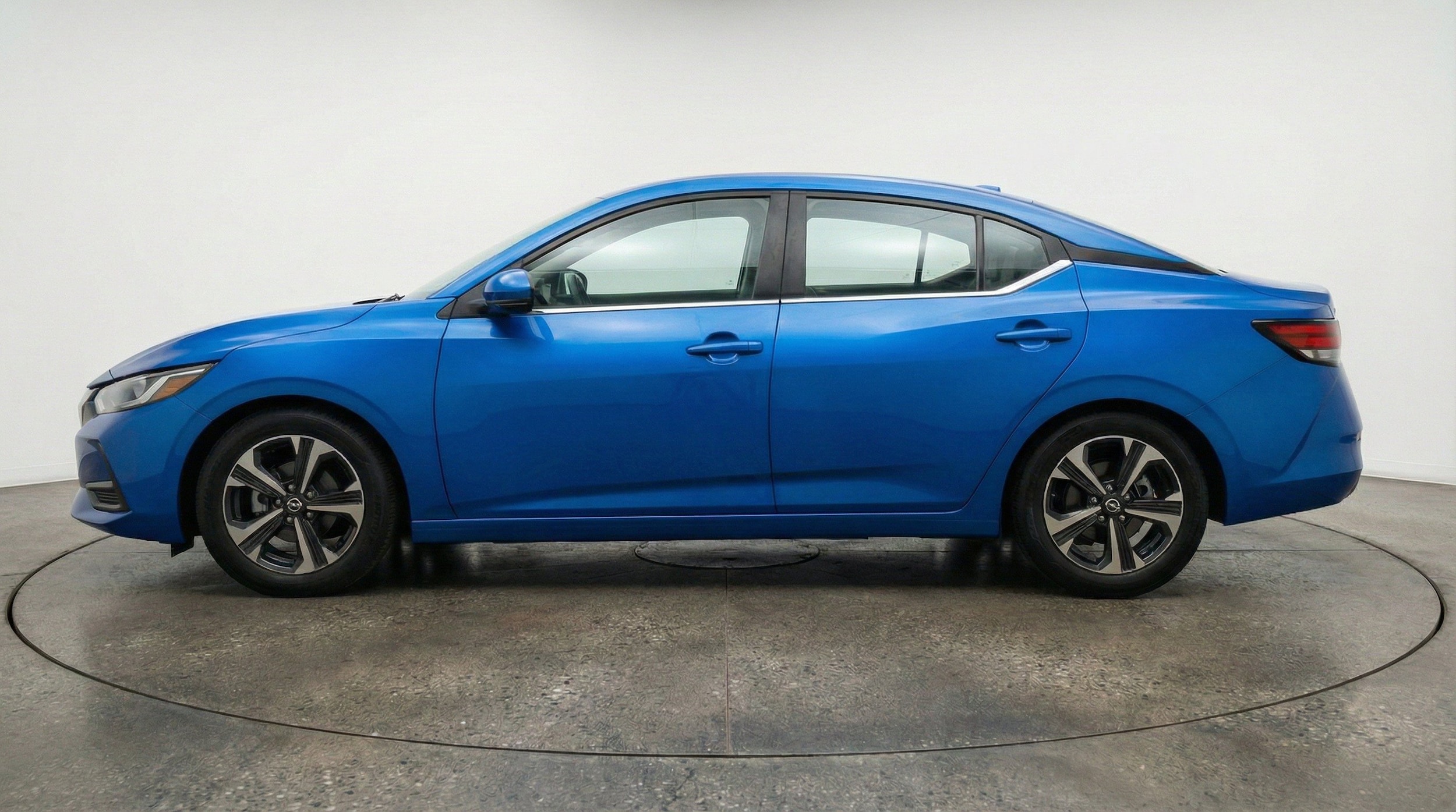Thumbnail: 2025 Nissan Sentra - 5