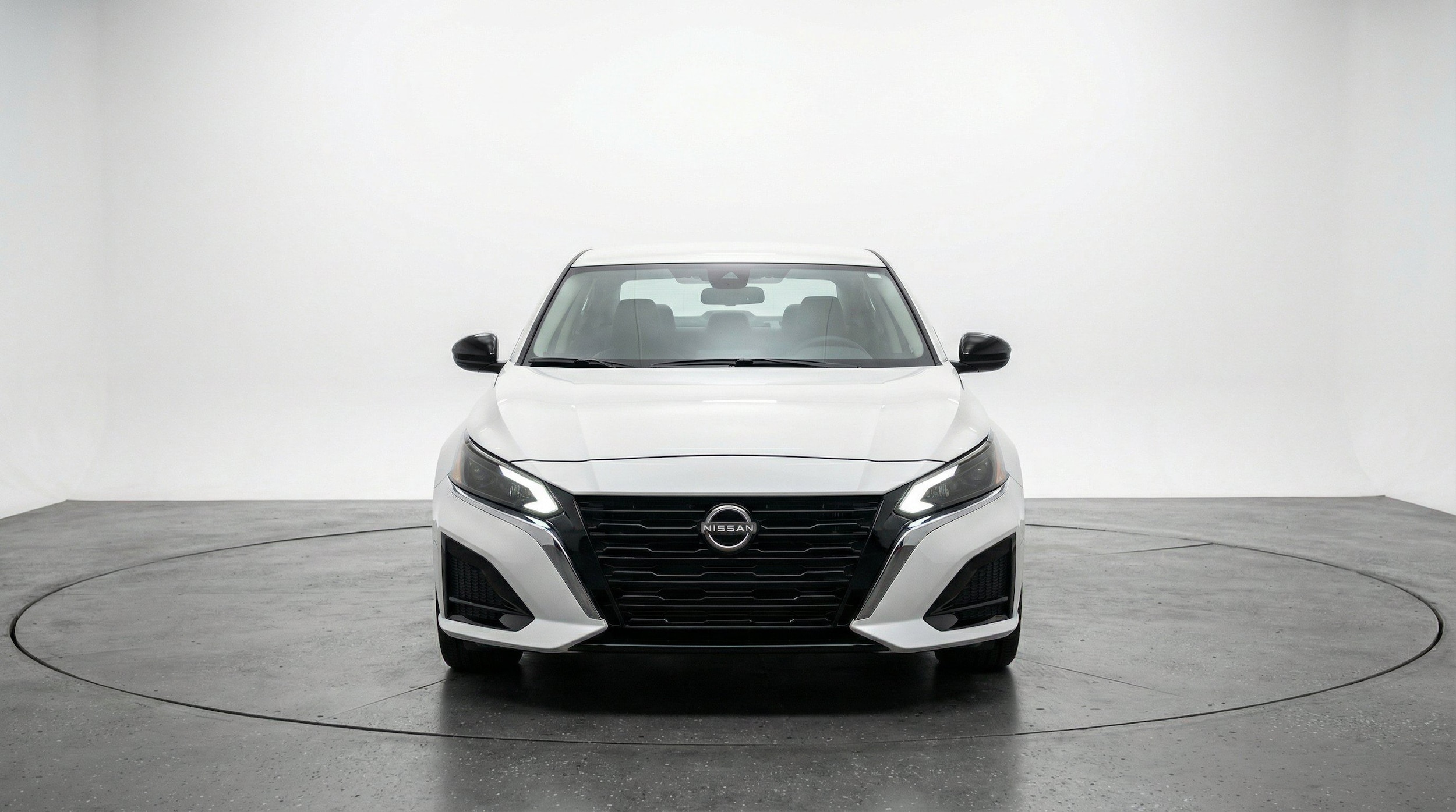Thumbnail: 2025 Nissan Altima - 2