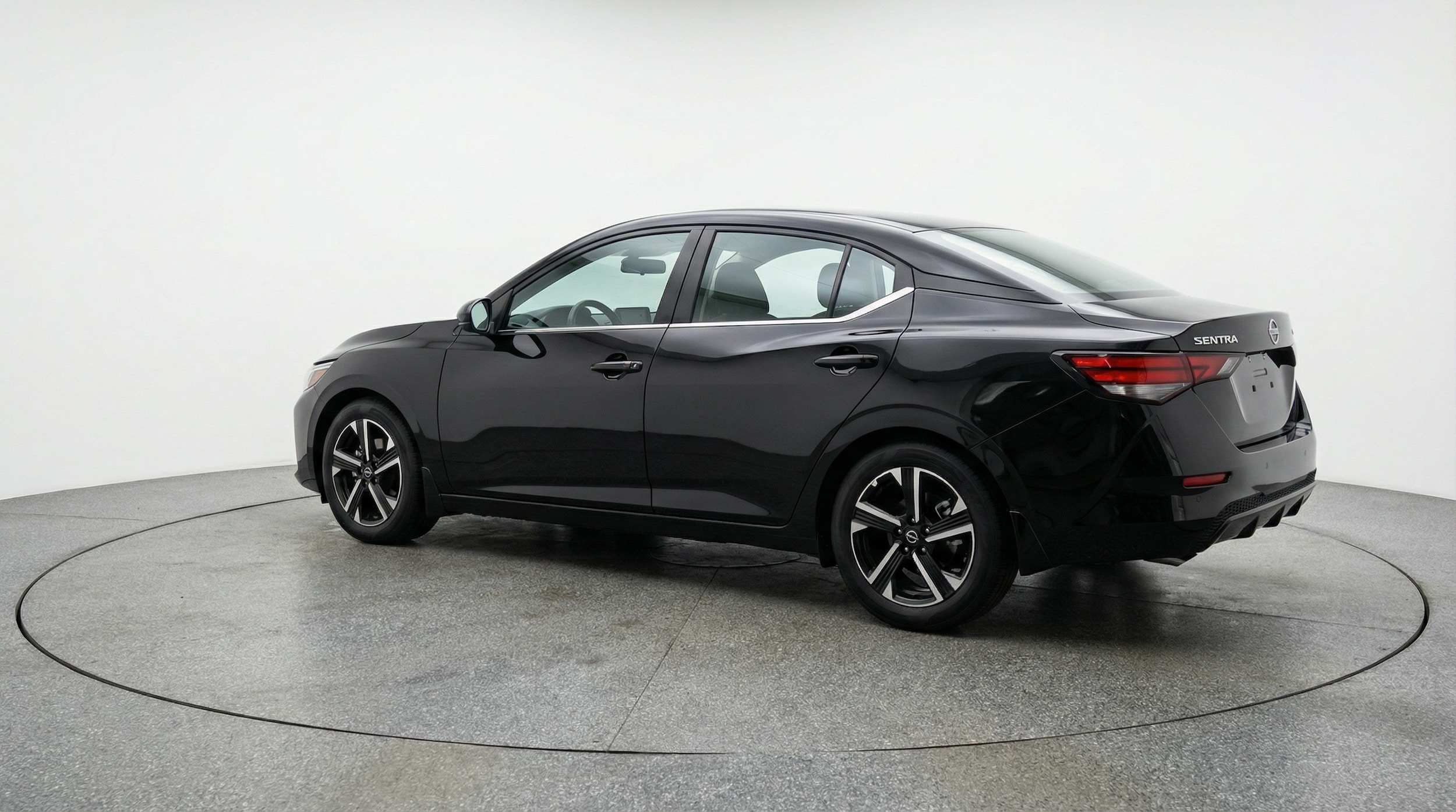 Thumbnail: 2025 Nissan Sentra - 5