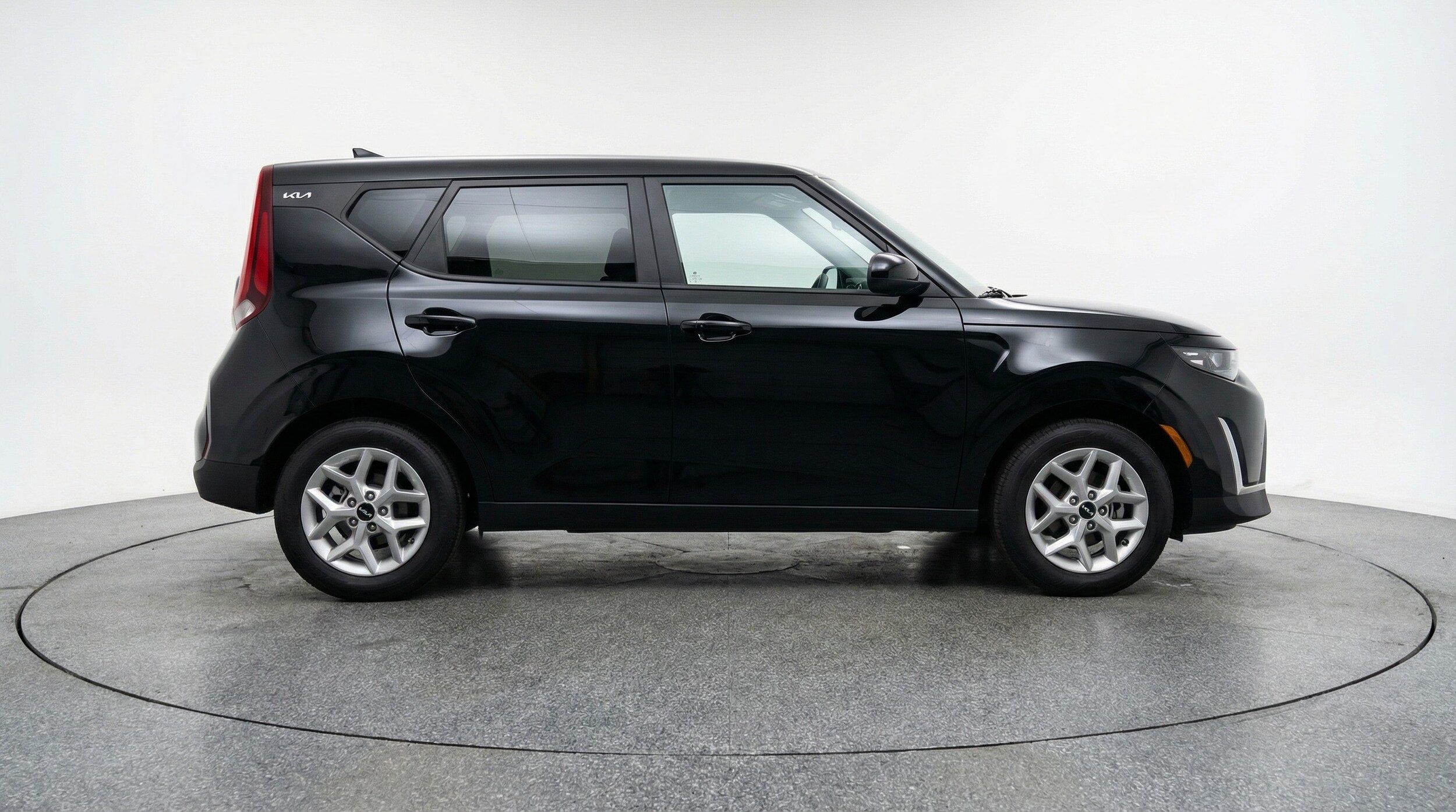 Thumbnail: 2025 Kia Soul - 8