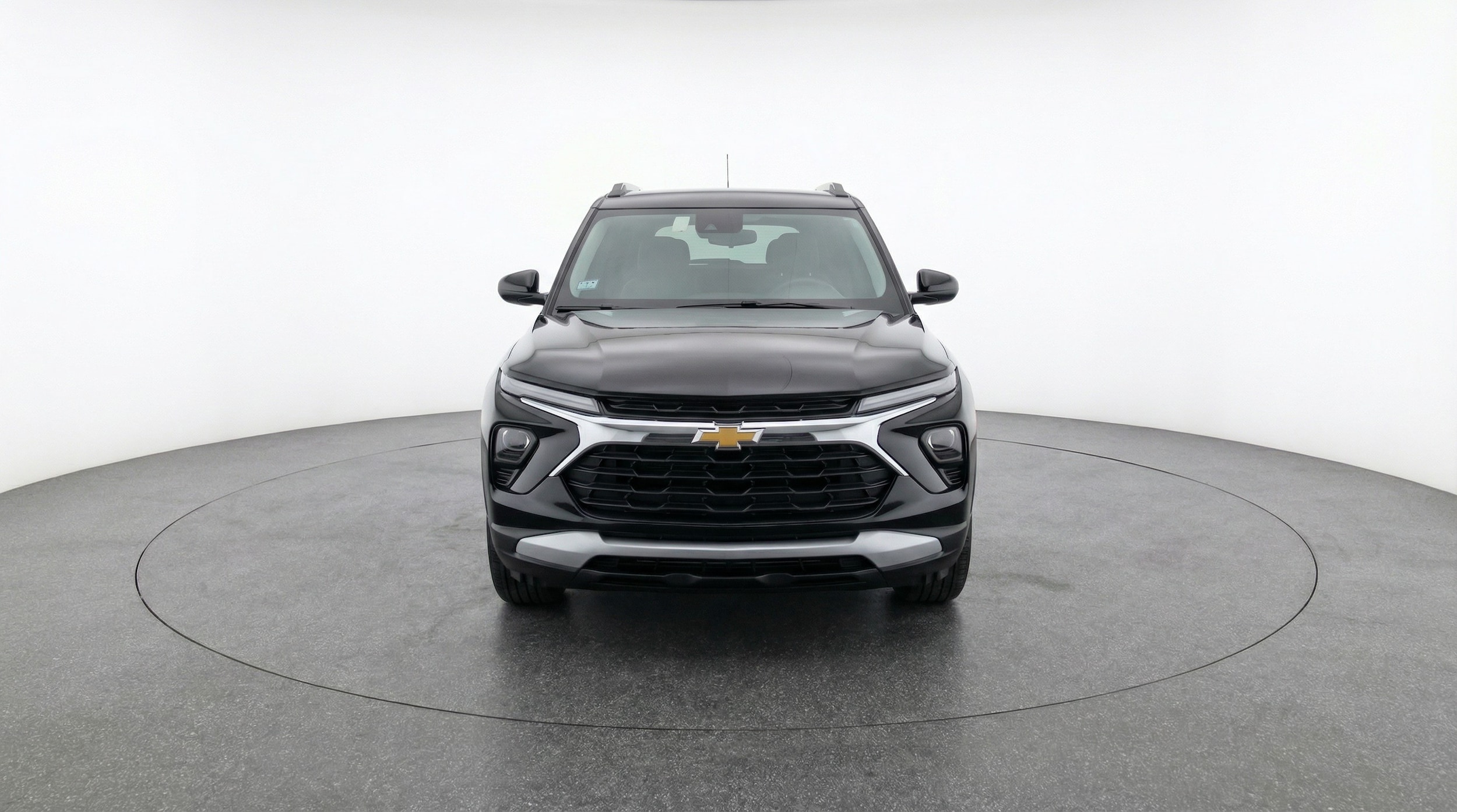 Thumbnail: 2025 Chevrolet TrailBlazer - 2