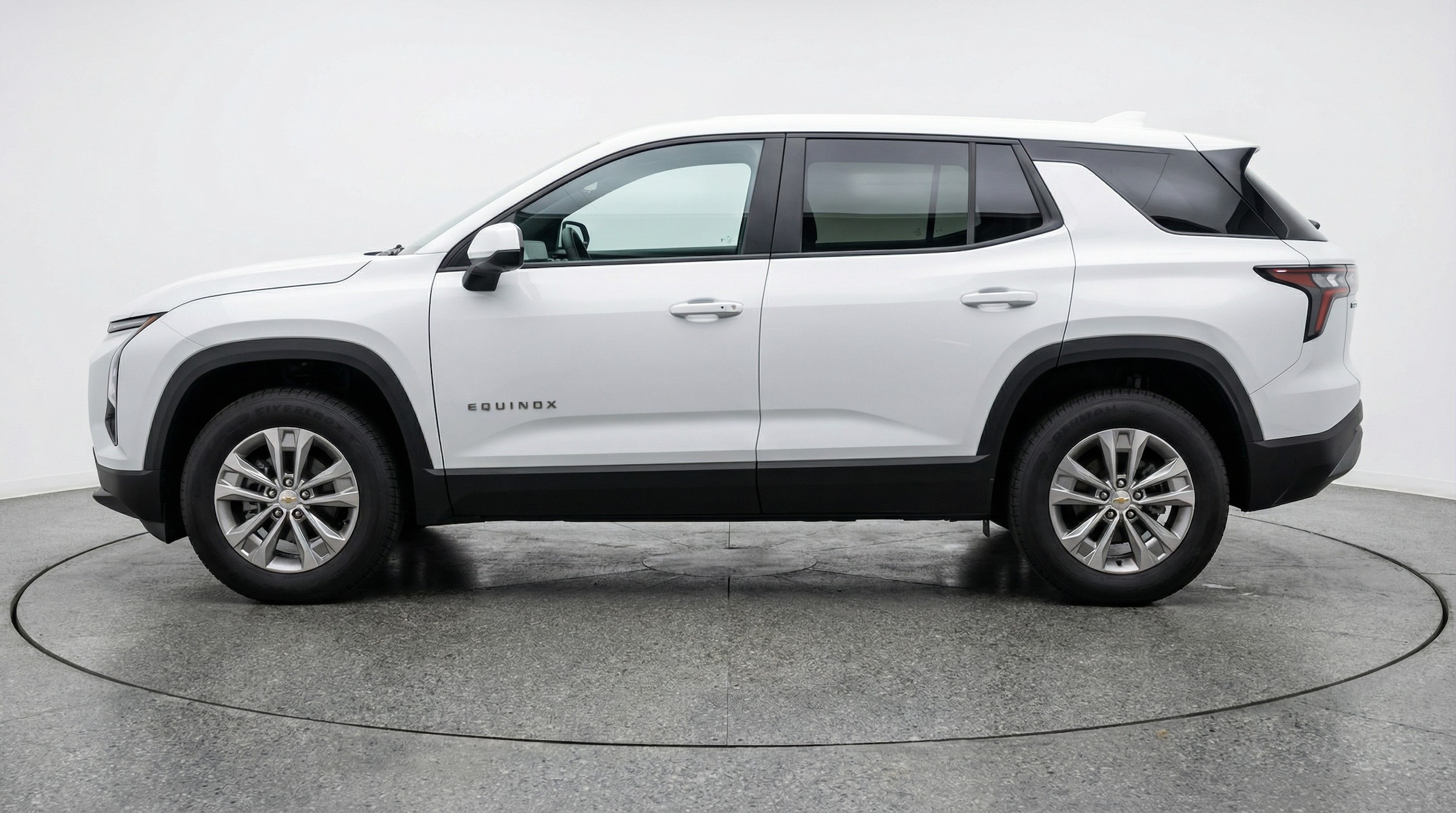 Thumbnail: 2025 Chevrolet Equinox - 4