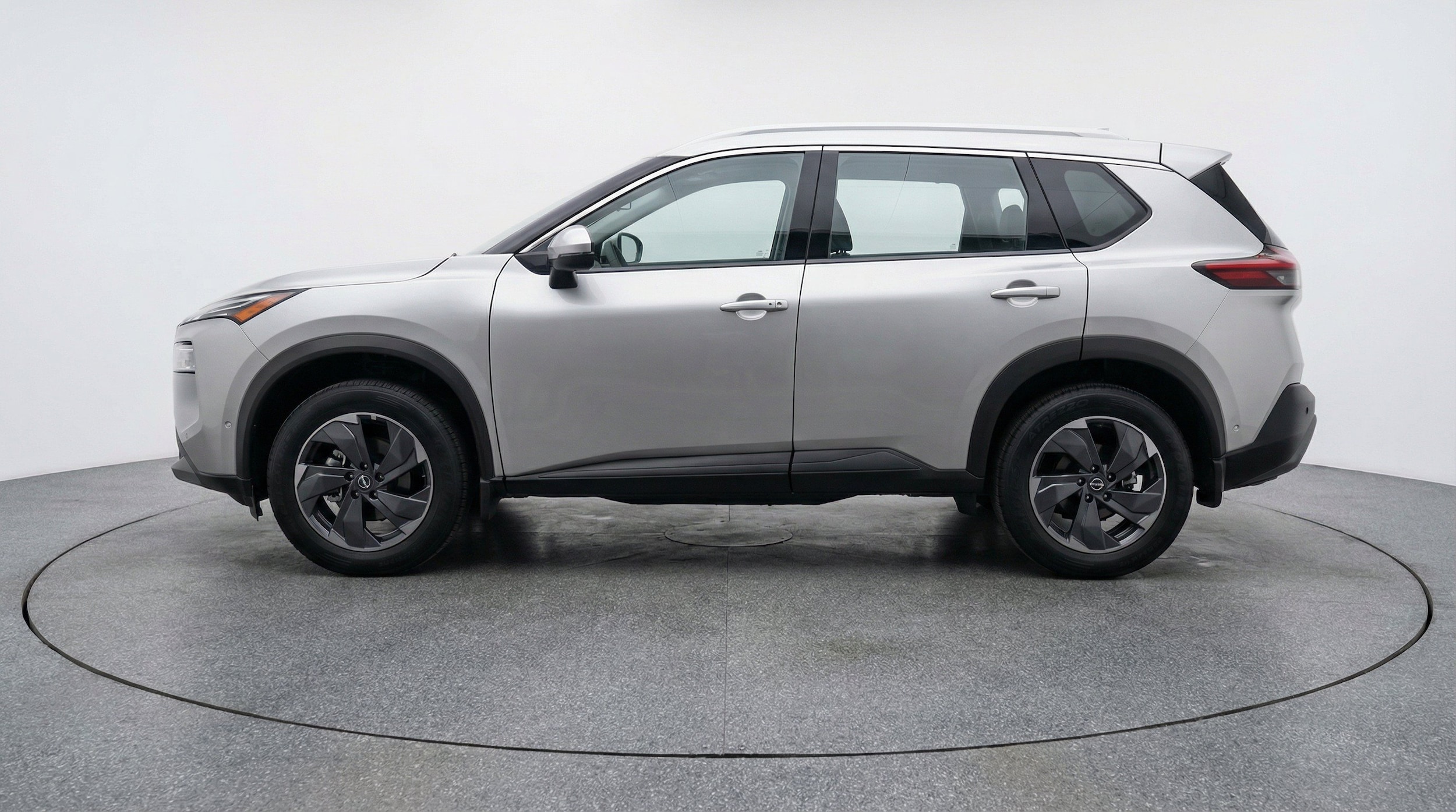 Thumbnail: 2025 Nissan Rogue - 5