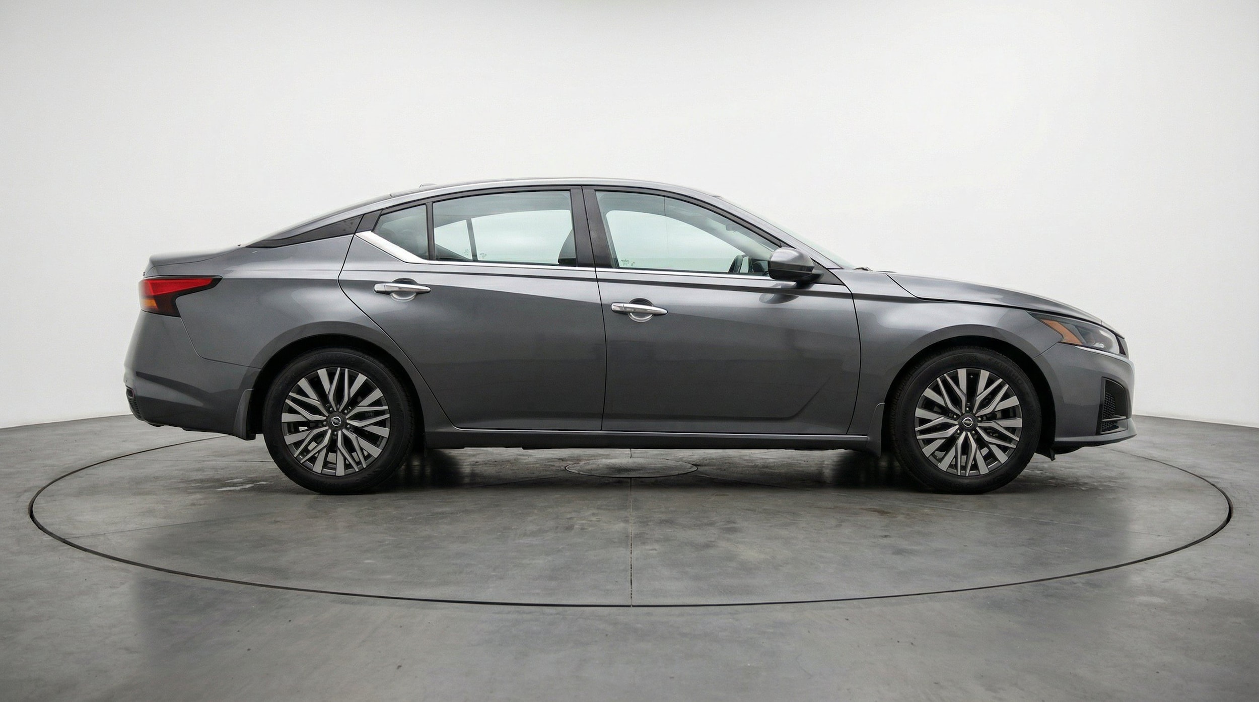 Thumbnail: 2025 Nissan Altima - 11
