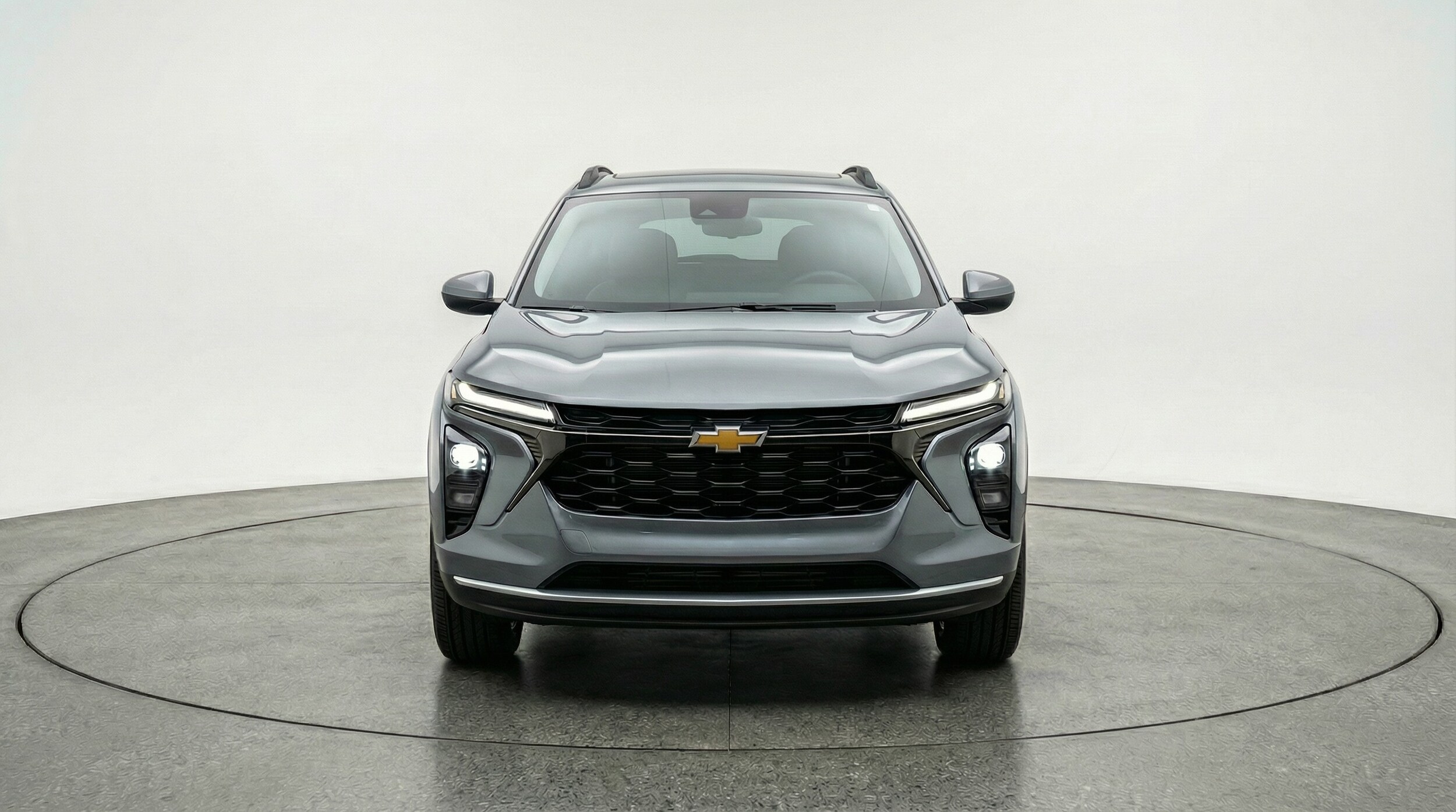 Thumbnail: 2025 Chevrolet Trax - 2