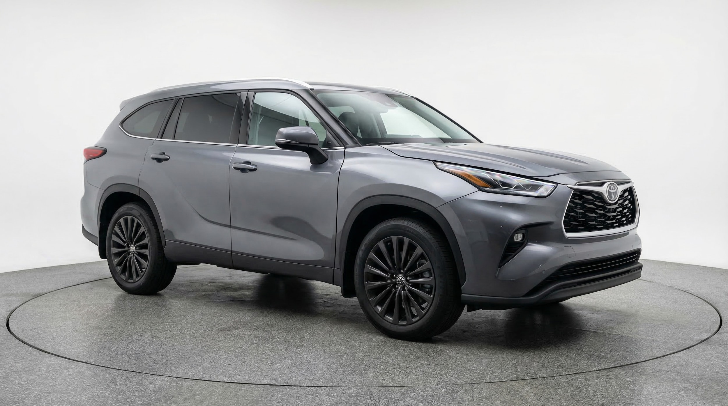 Thumbnail: 2025 Toyota Highlander - 1