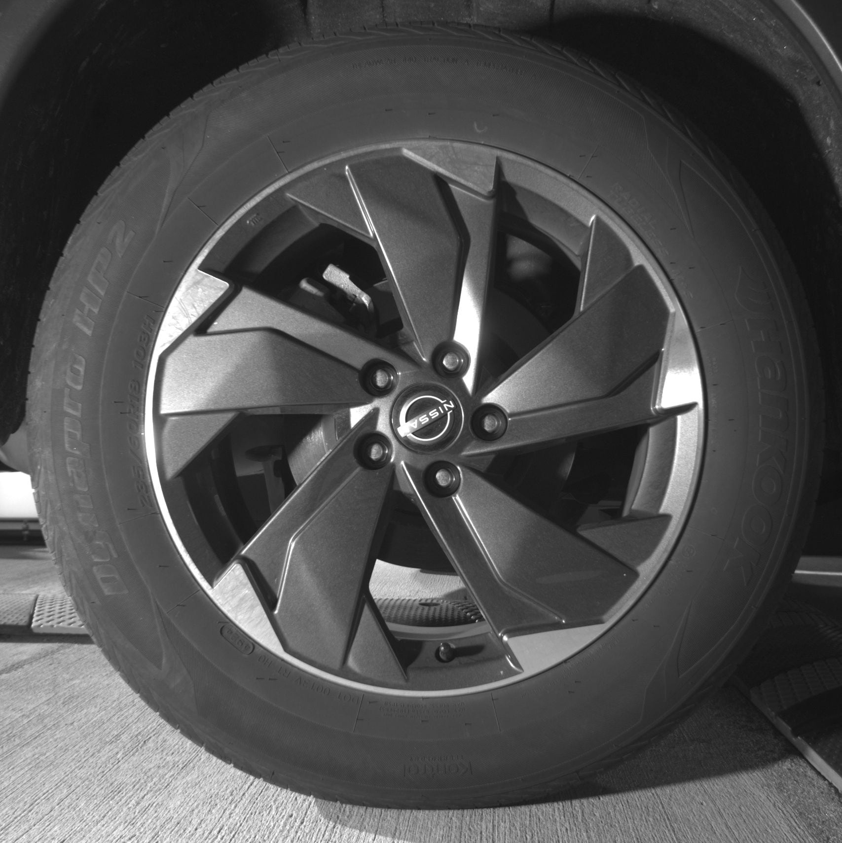 Thumbnail: 2025 Nissan Rogue - 12