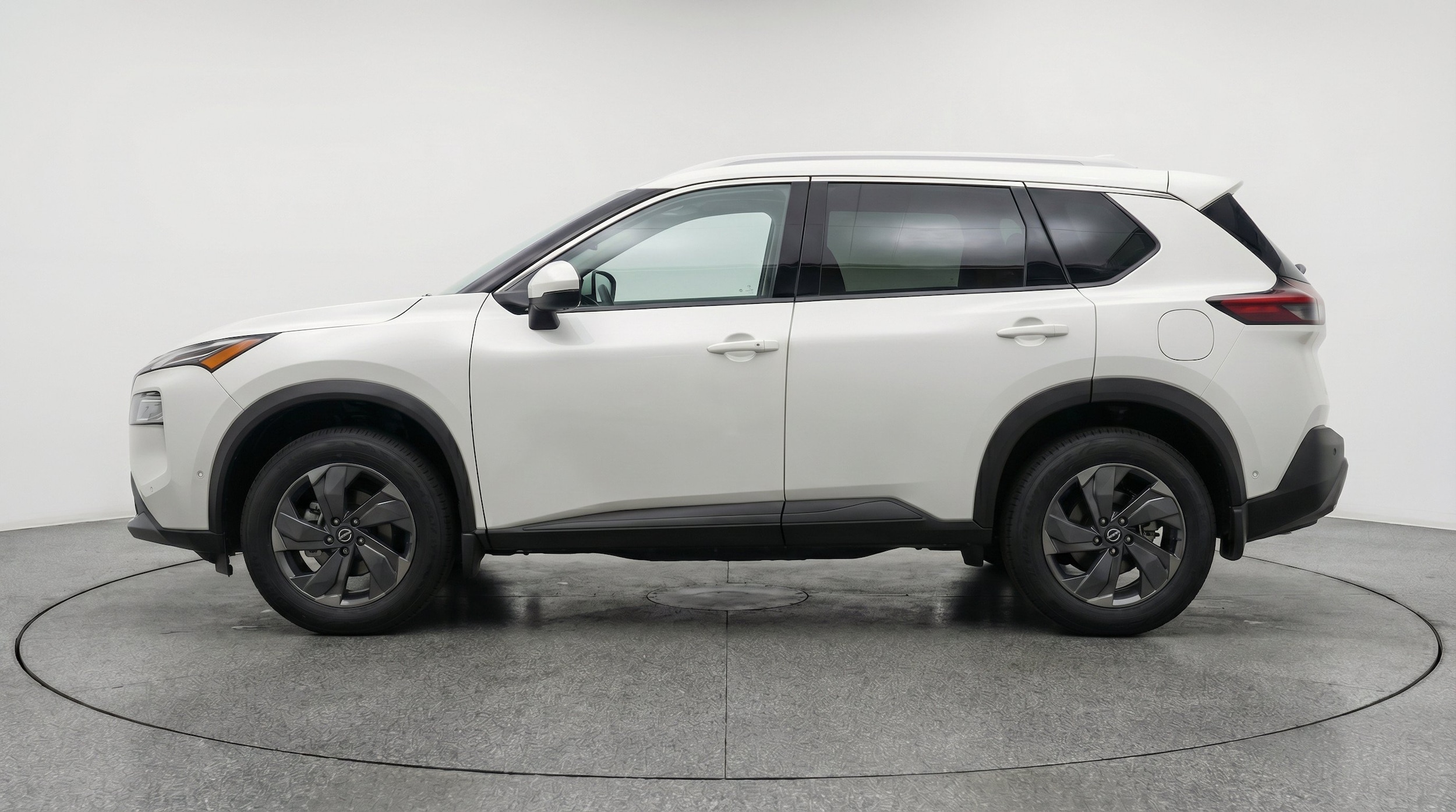 Thumbnail: 2026 Nissan Rogue - 5