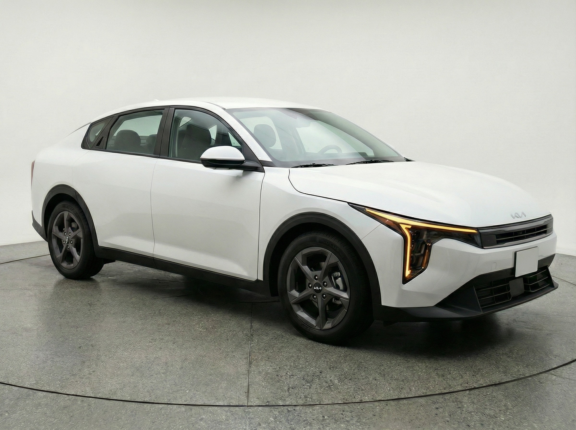 Thumbnail: 2025 Kia K4 - 1