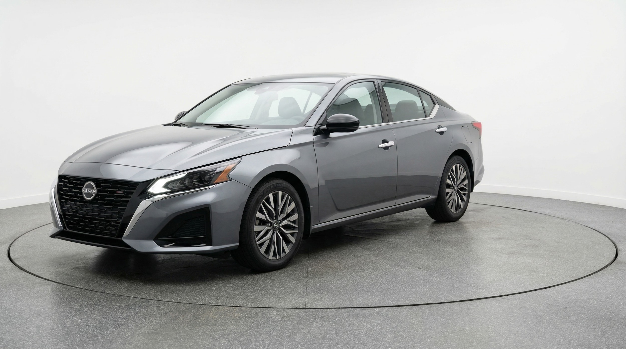 Thumbnail: 2025 Nissan Altima - 3