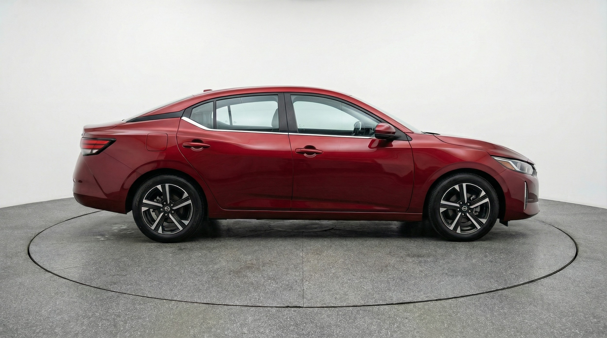 Thumbnail: 2025 Nissan Sentra - 8