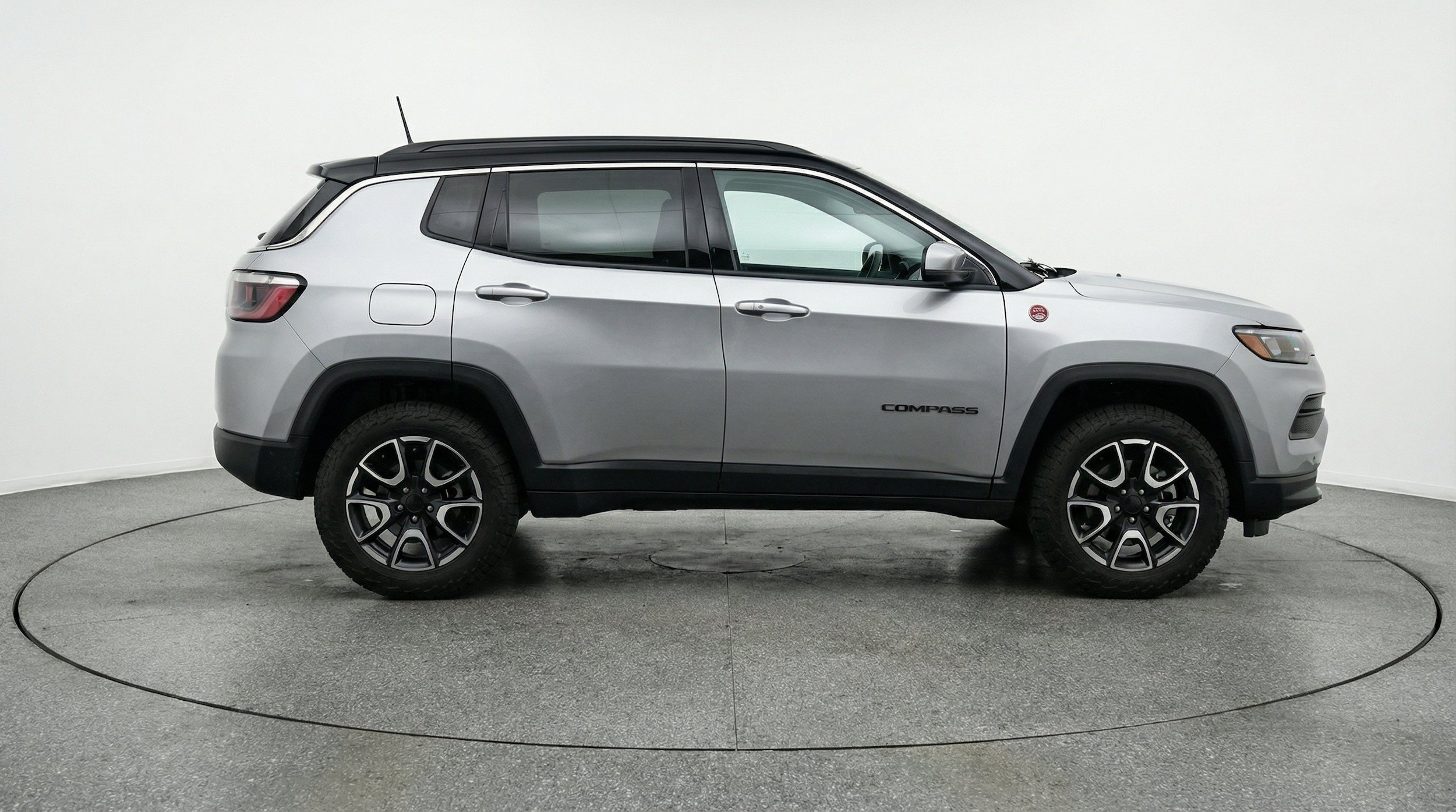 Thumbnail: 2025 Jeep Compass - 11