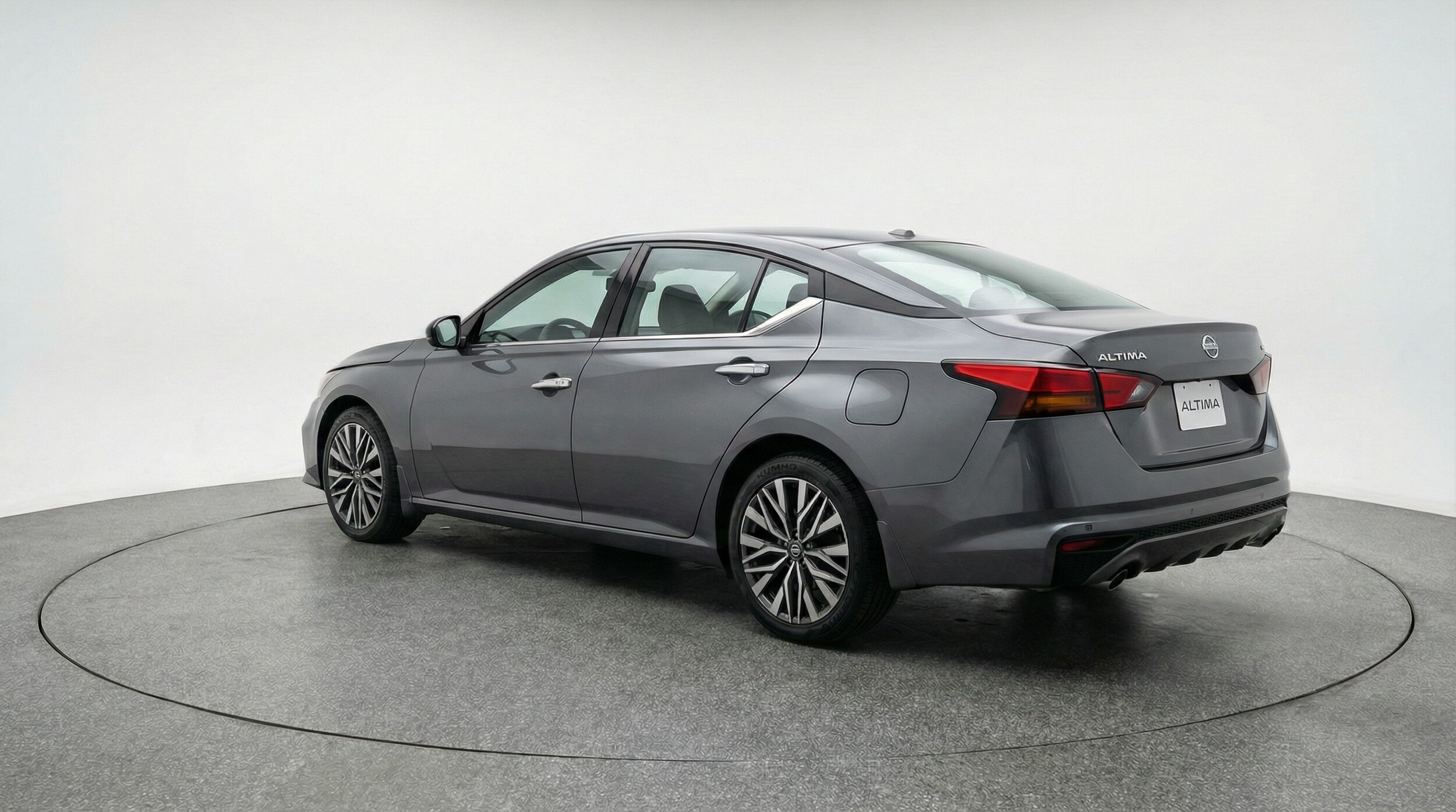 Thumbnail: 2025 Nissan Altima - 5