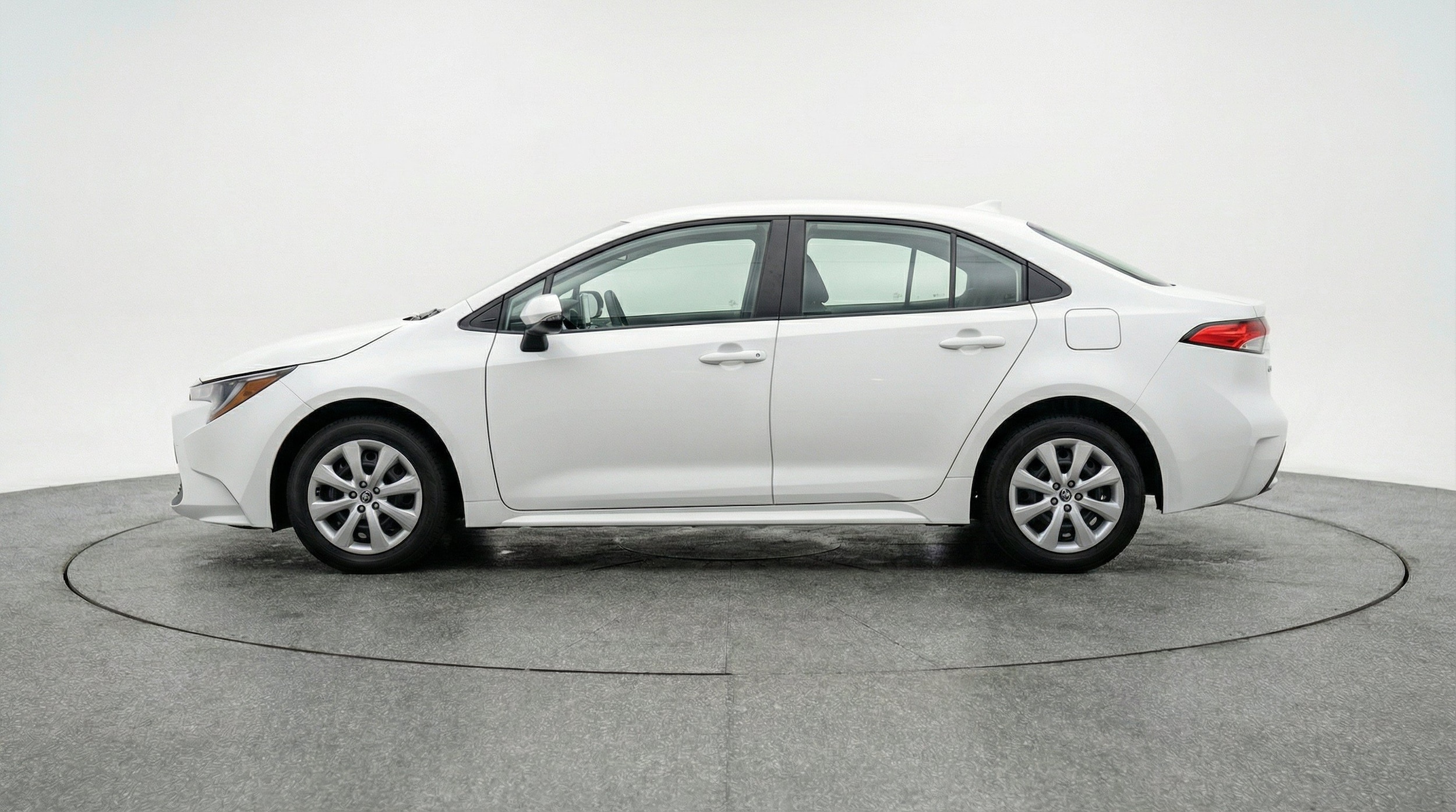 Thumbnail: 2025 Toyota Corolla - 5