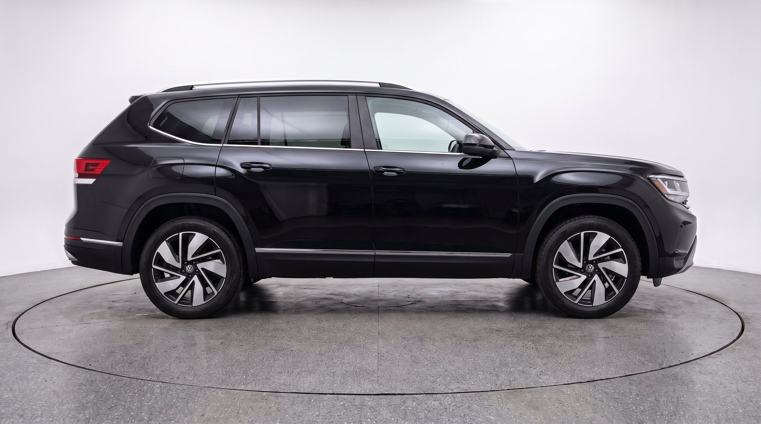 Thumbnail: 2026 Volkswagen Atlas - 10