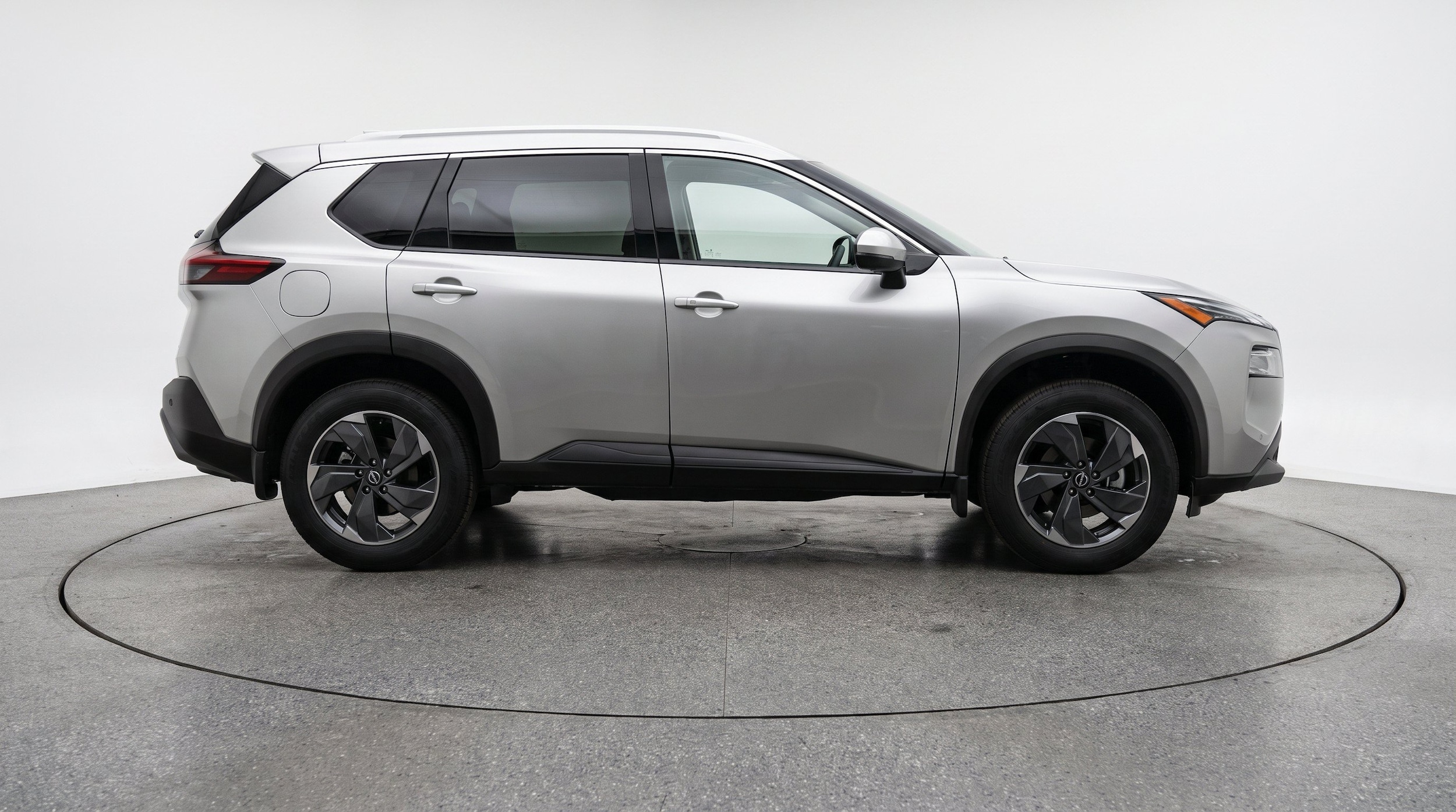 Thumbnail: 2025 Nissan Rogue - 10