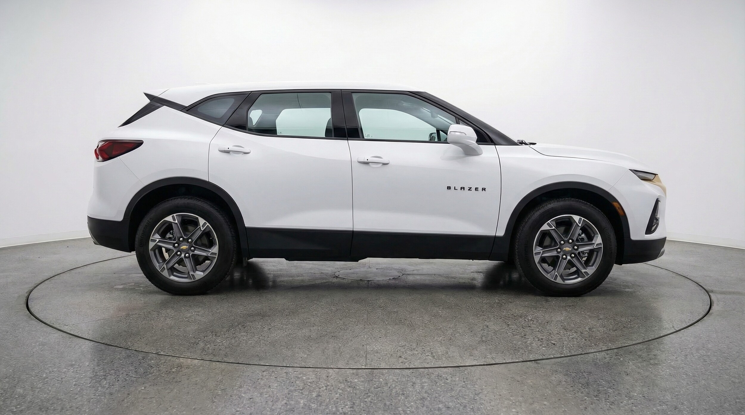 Thumbnail: 2025 Chevrolet Blazer - 8