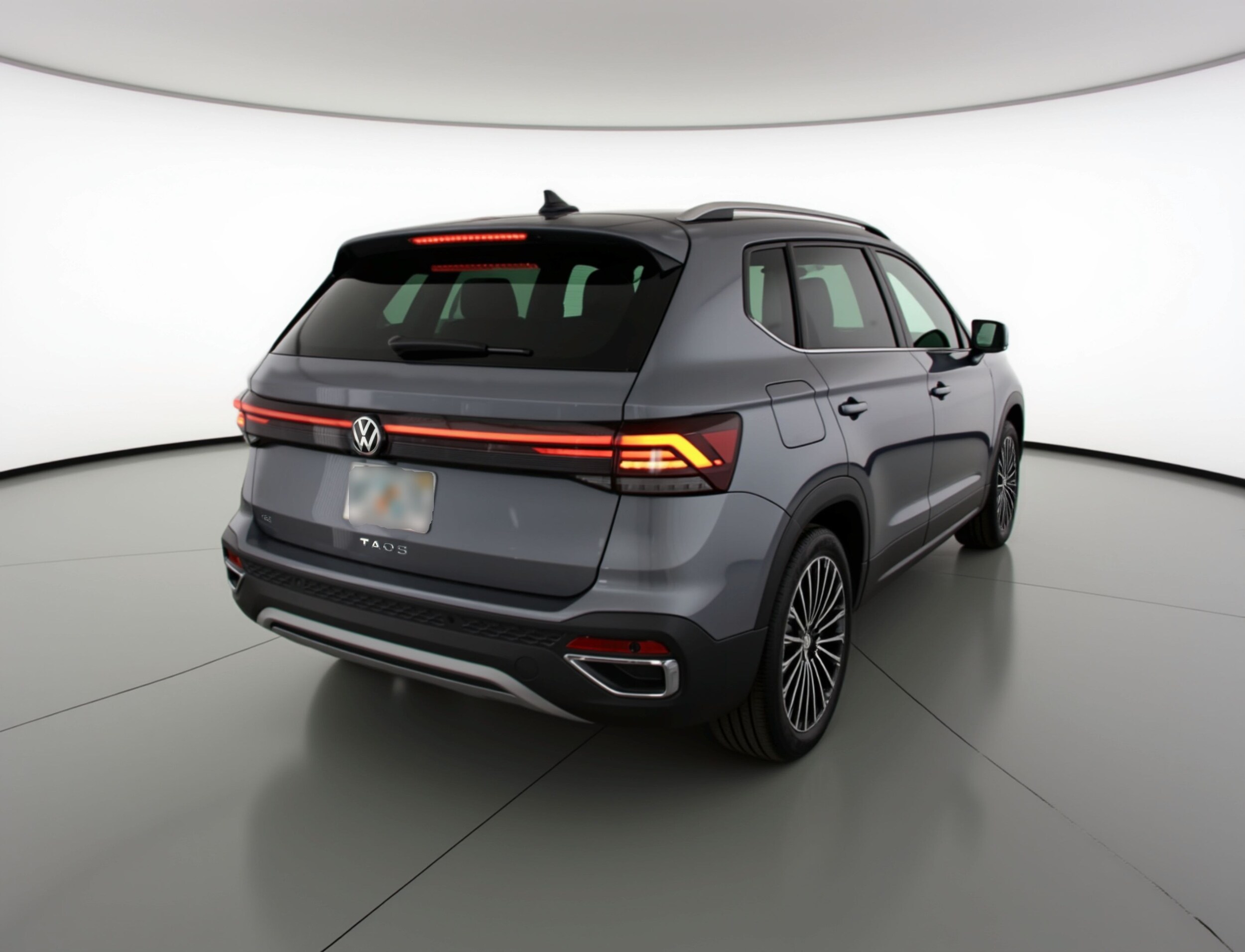 Thumbnail: 2025 Volkswagen Taos - 7