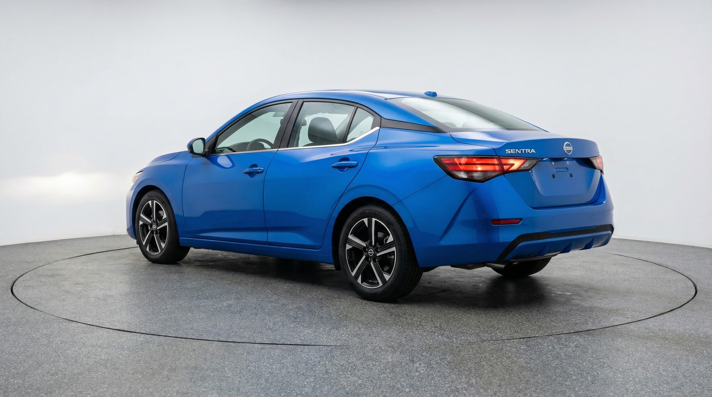 Thumbnail: 2025 Nissan Sentra - 5