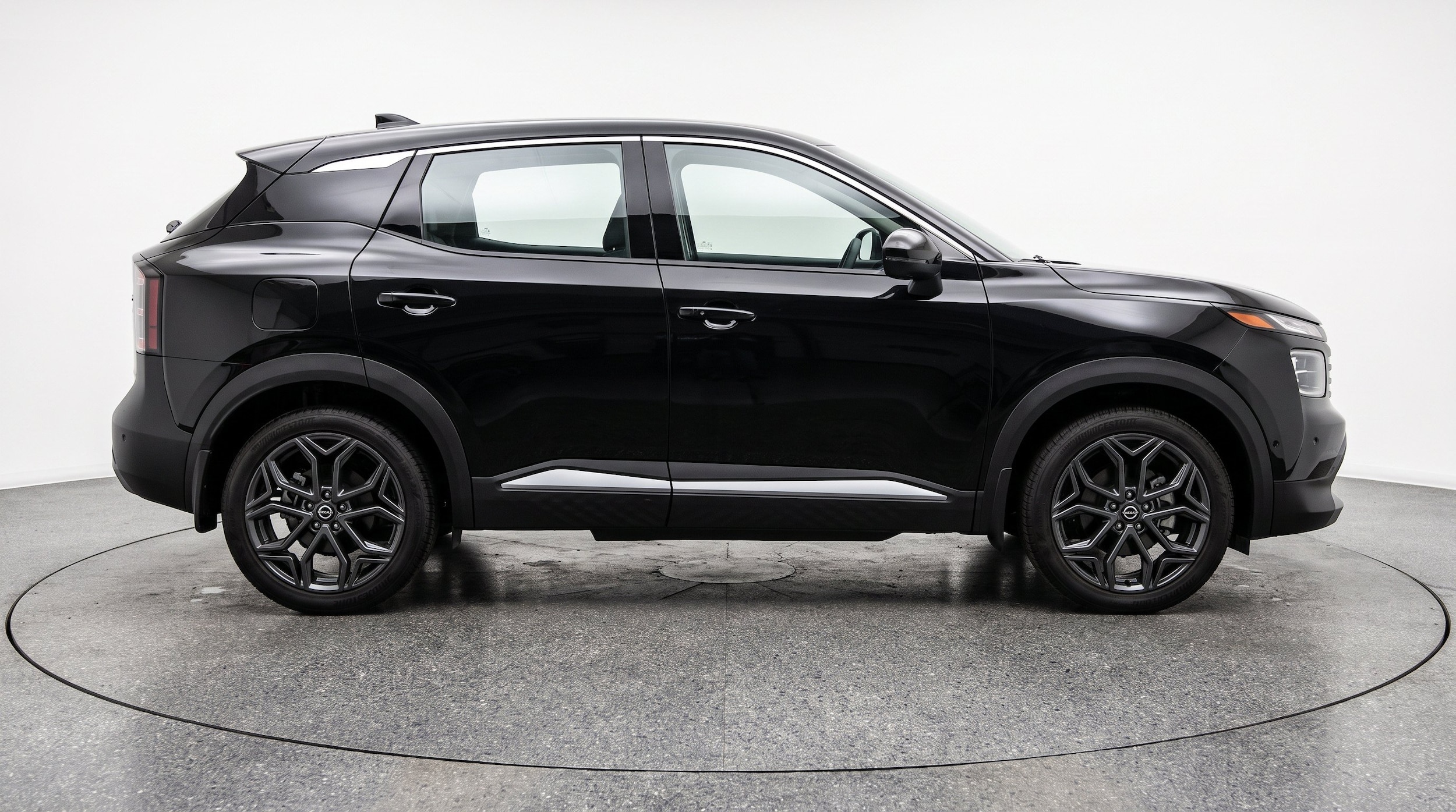 Thumbnail: 2026 Nissan Kicks - 10