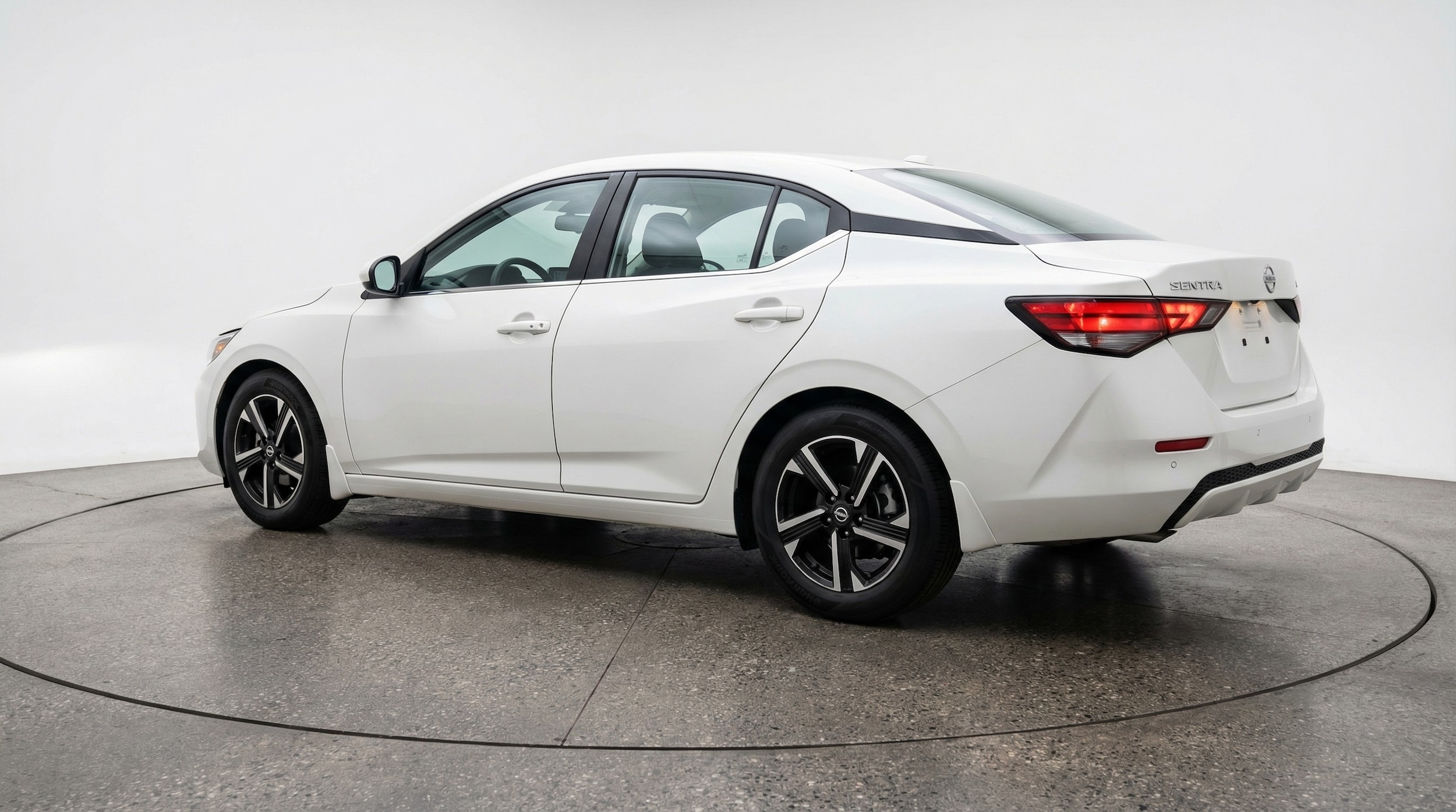 Thumbnail: 2025 Nissan Sentra - 5