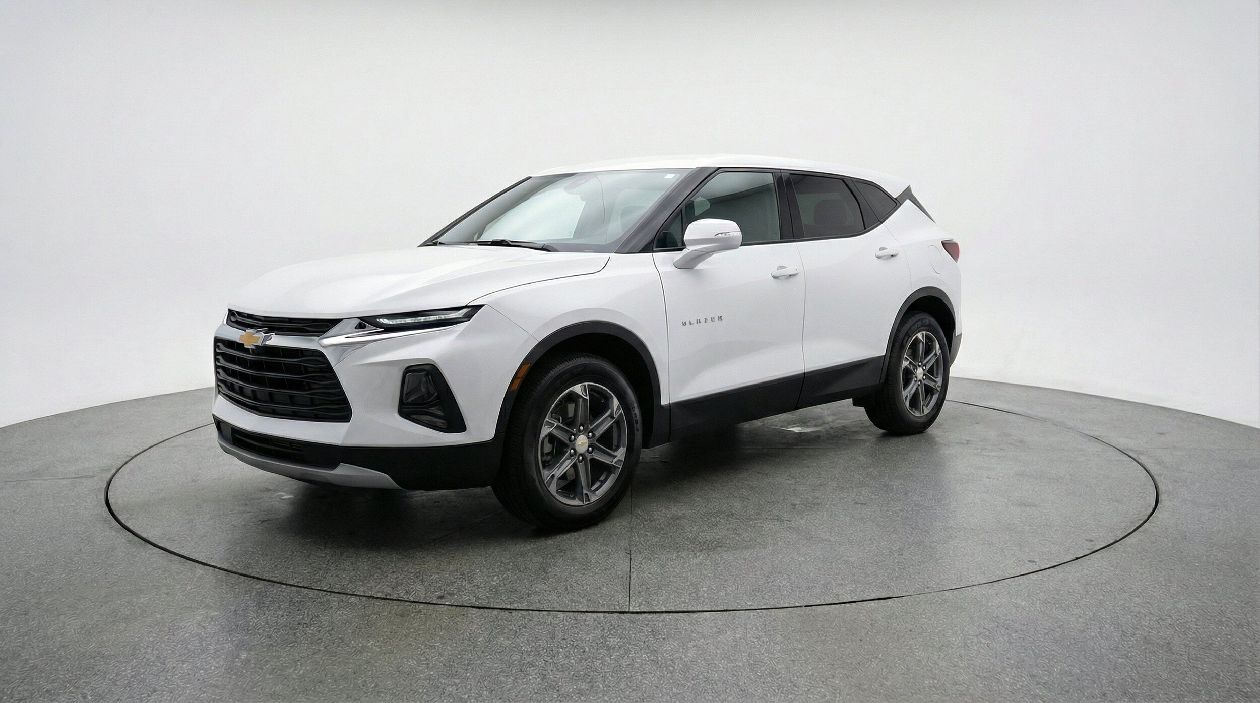 Thumbnail: 2025 Chevrolet Blazer - 3