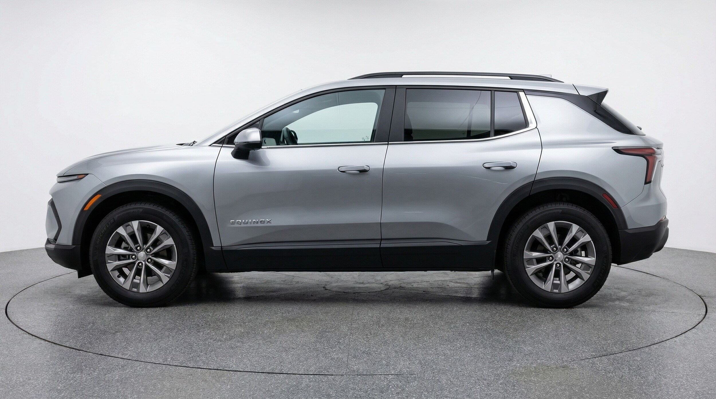 Thumbnail: 2025 Chevrolet Equinox - 4