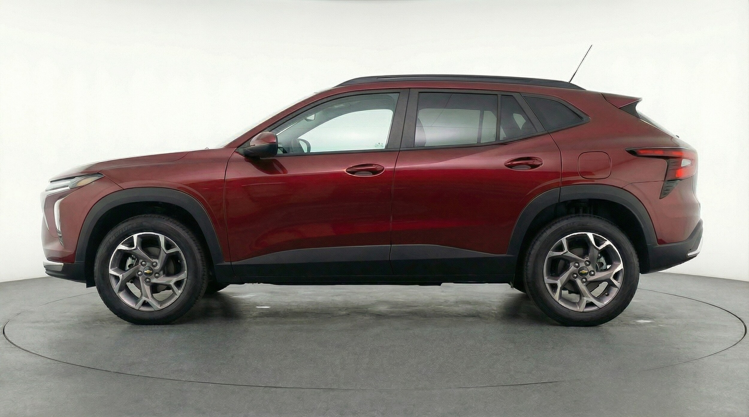 Thumbnail: 2025 Chevrolet Trax - 4