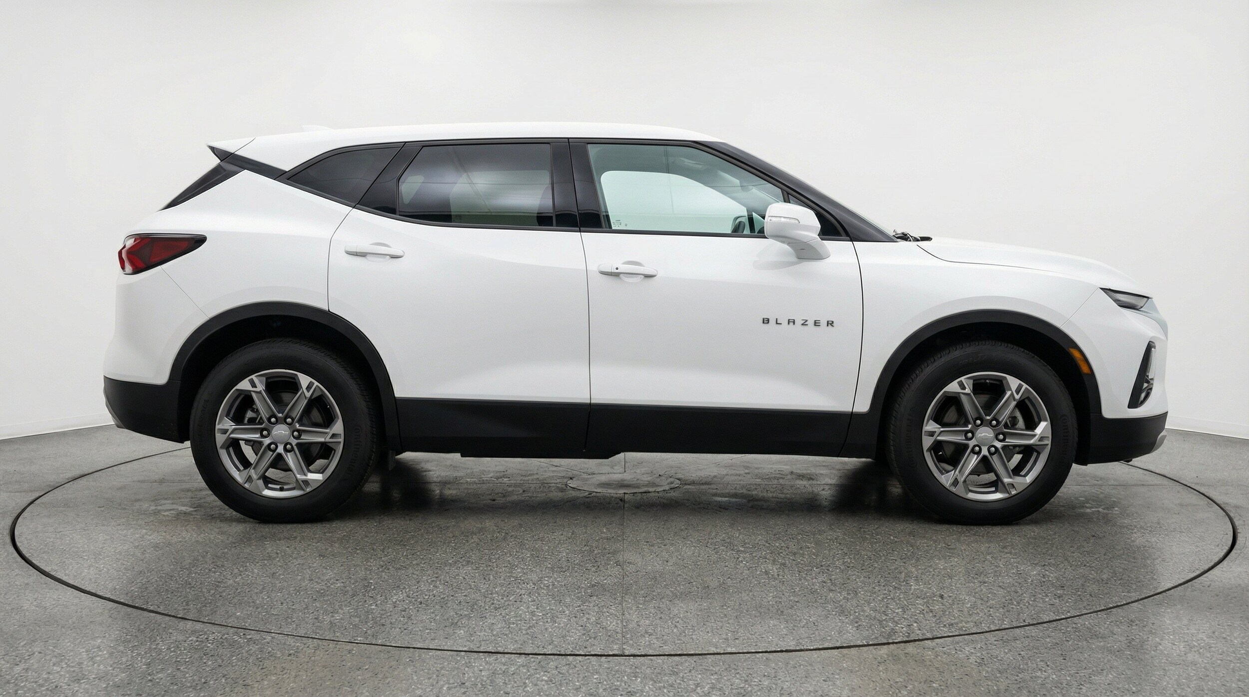 Thumbnail: 2025 Chevrolet Blazer - 11