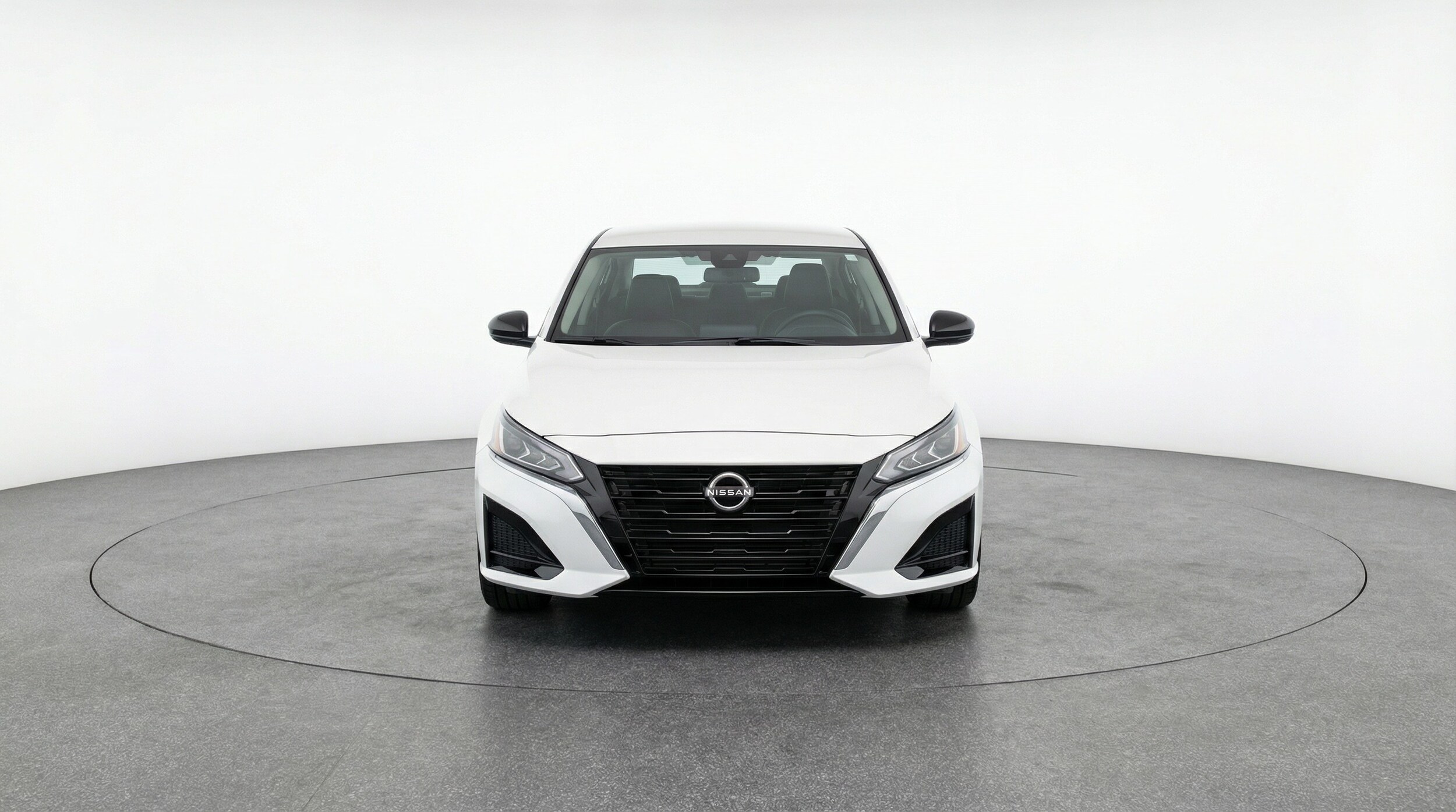 Thumbnail: 2025 Nissan Altima - 2