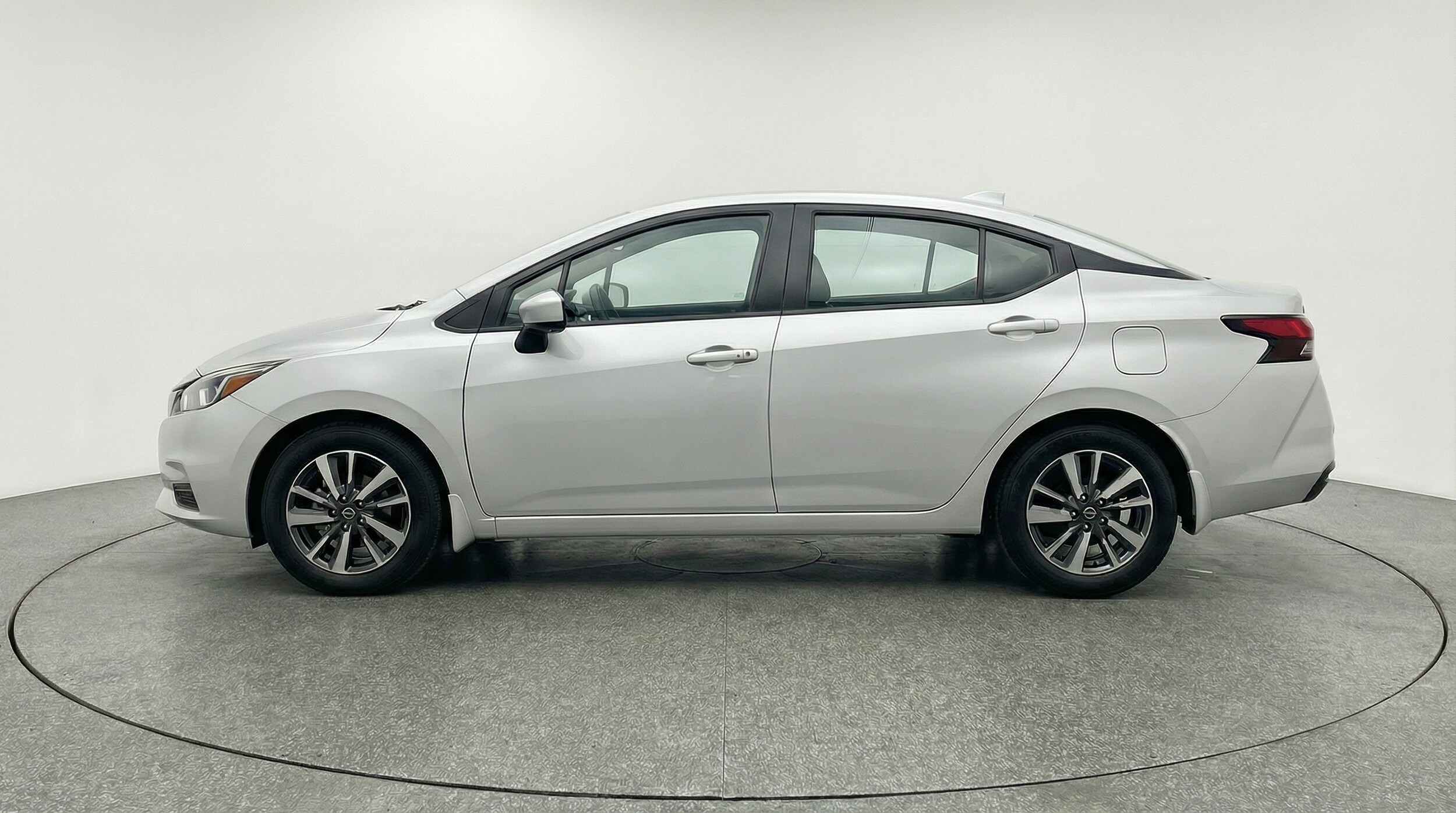 Thumbnail: 2025 Nissan Versa - 4