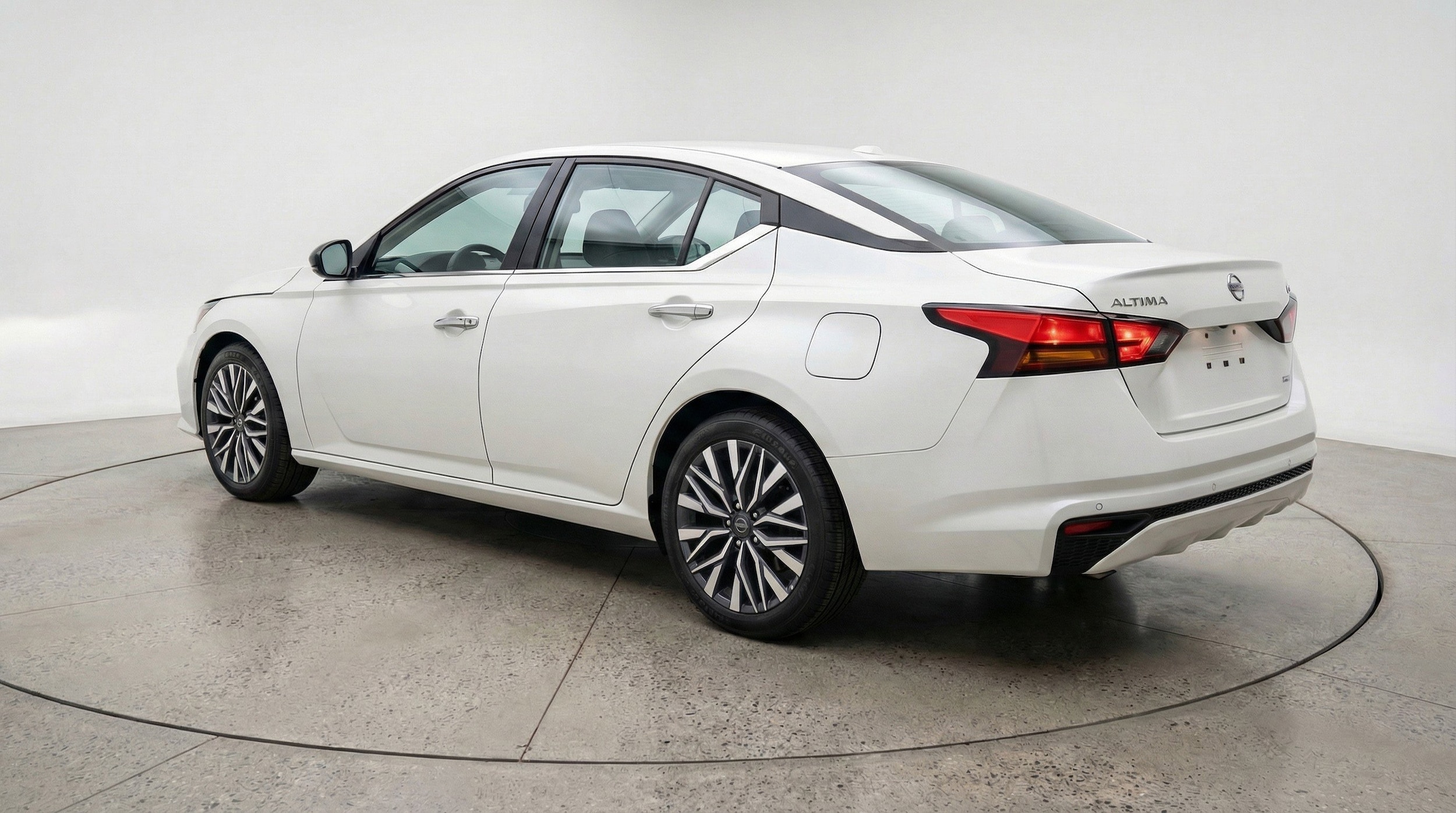 Thumbnail: 2025 Nissan Altima - 6