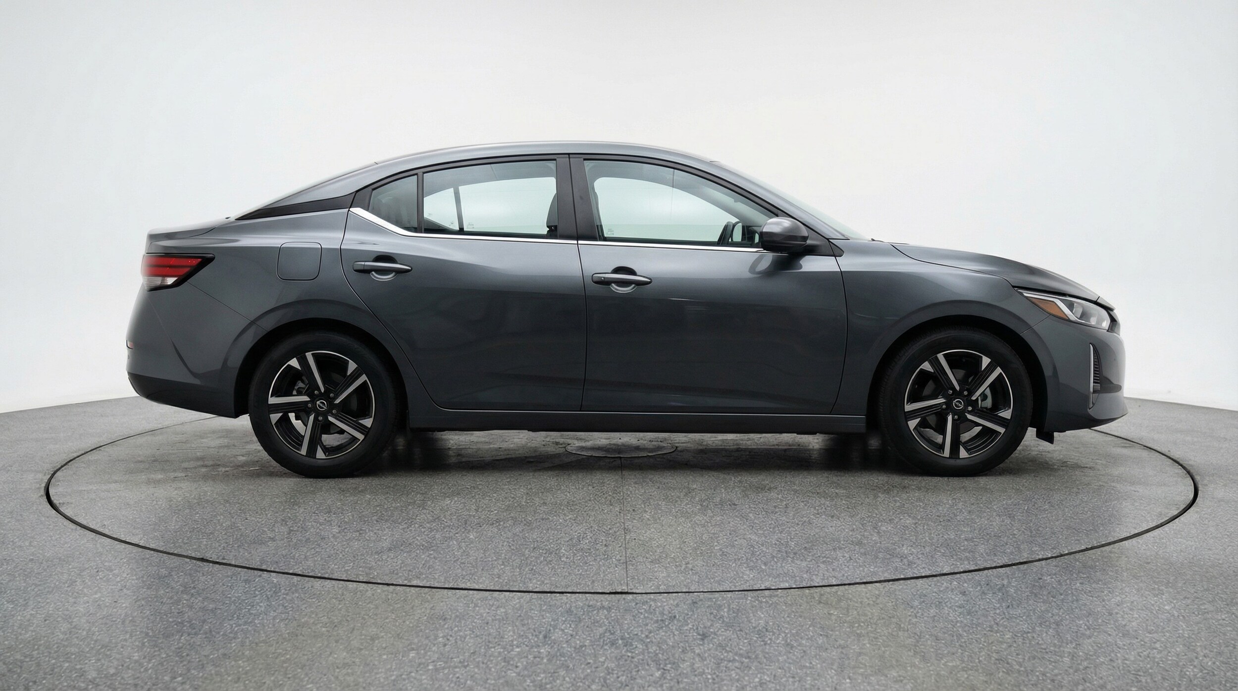 Thumbnail: 2025 Nissan Sentra - 8