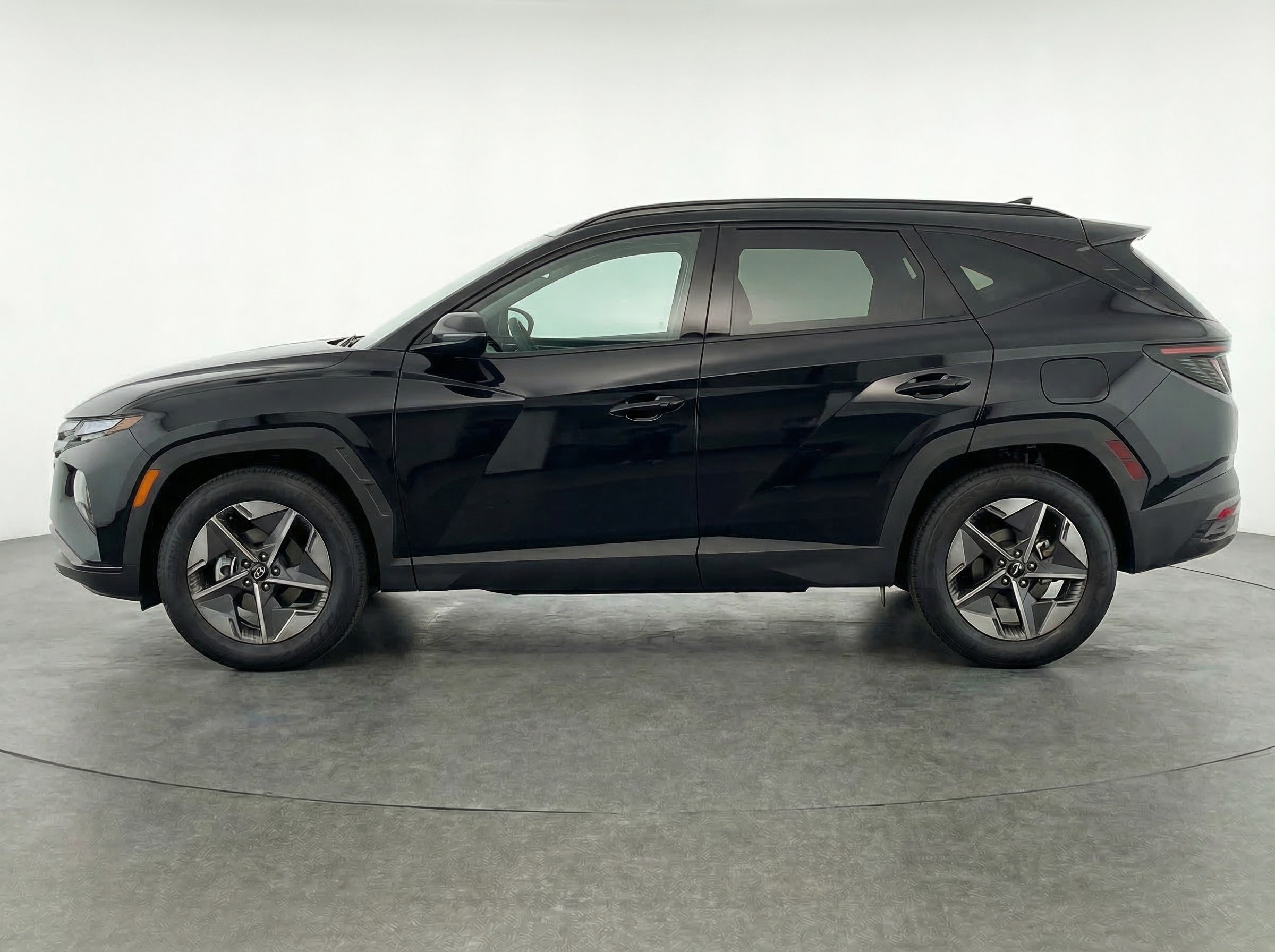 Thumbnail: 2025 Hyundai Tucson - 4