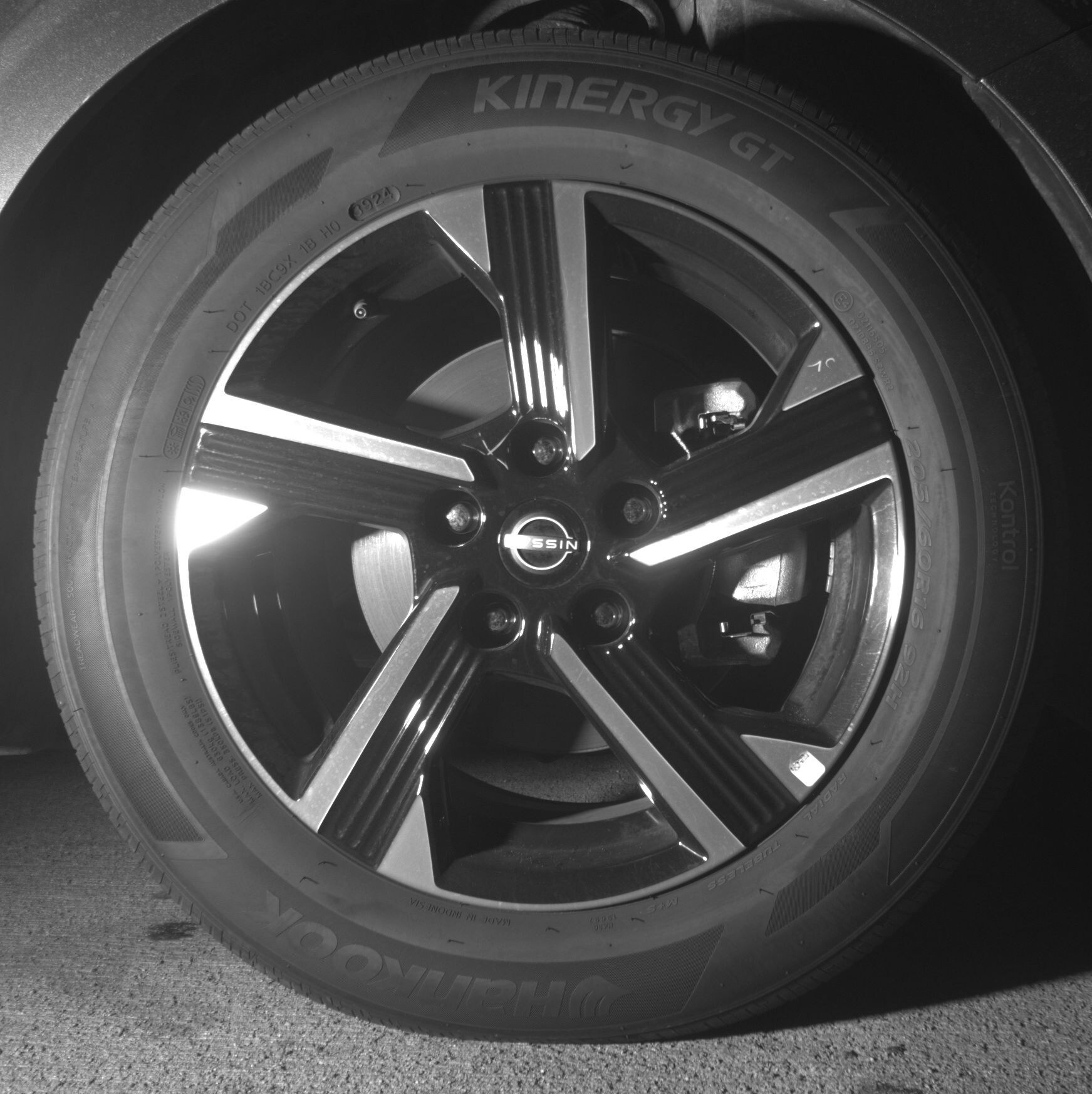 Thumbnail: 2025 Nissan Sentra - 10