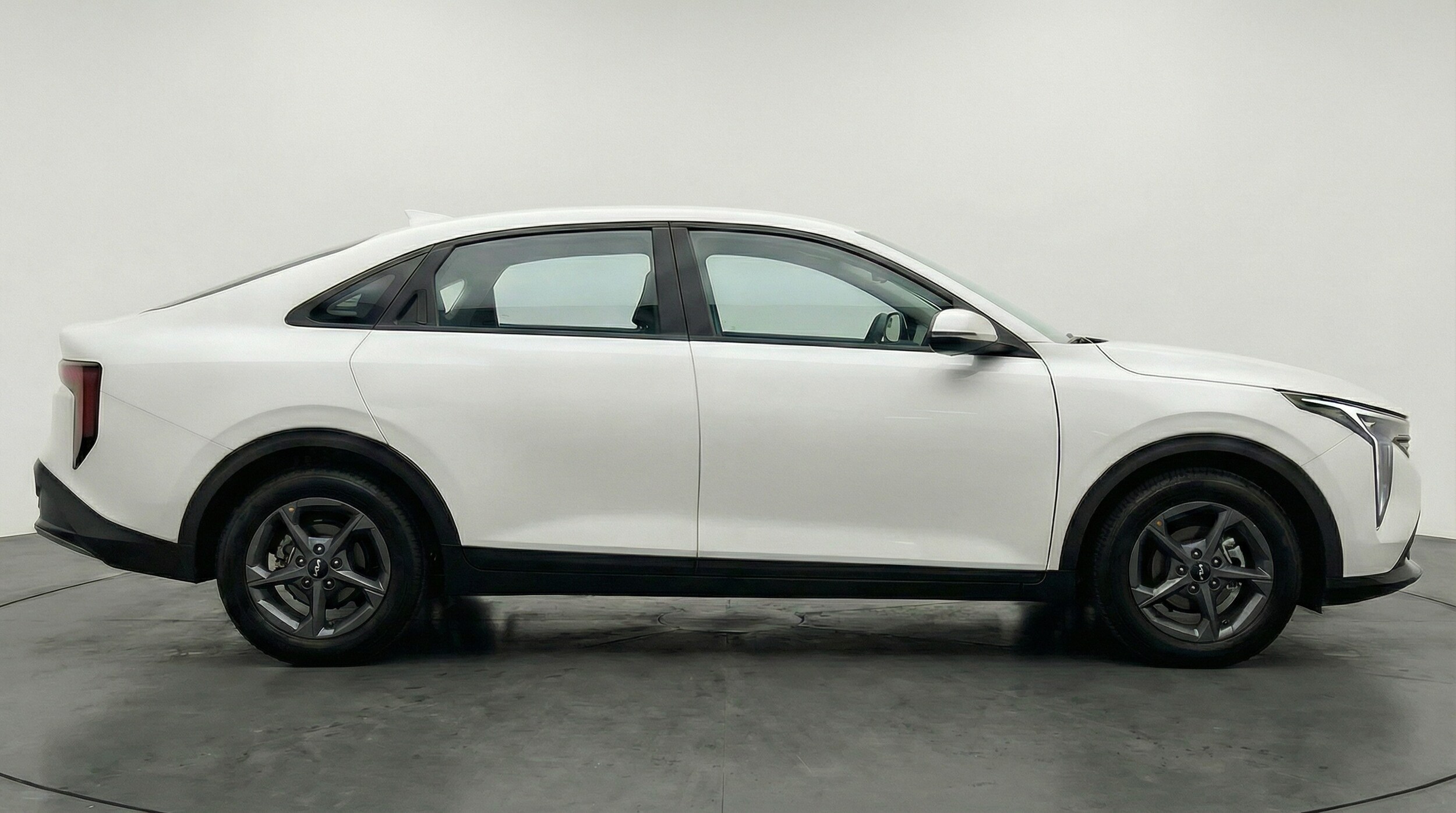 Thumbnail: 2025 Kia K4 - 8