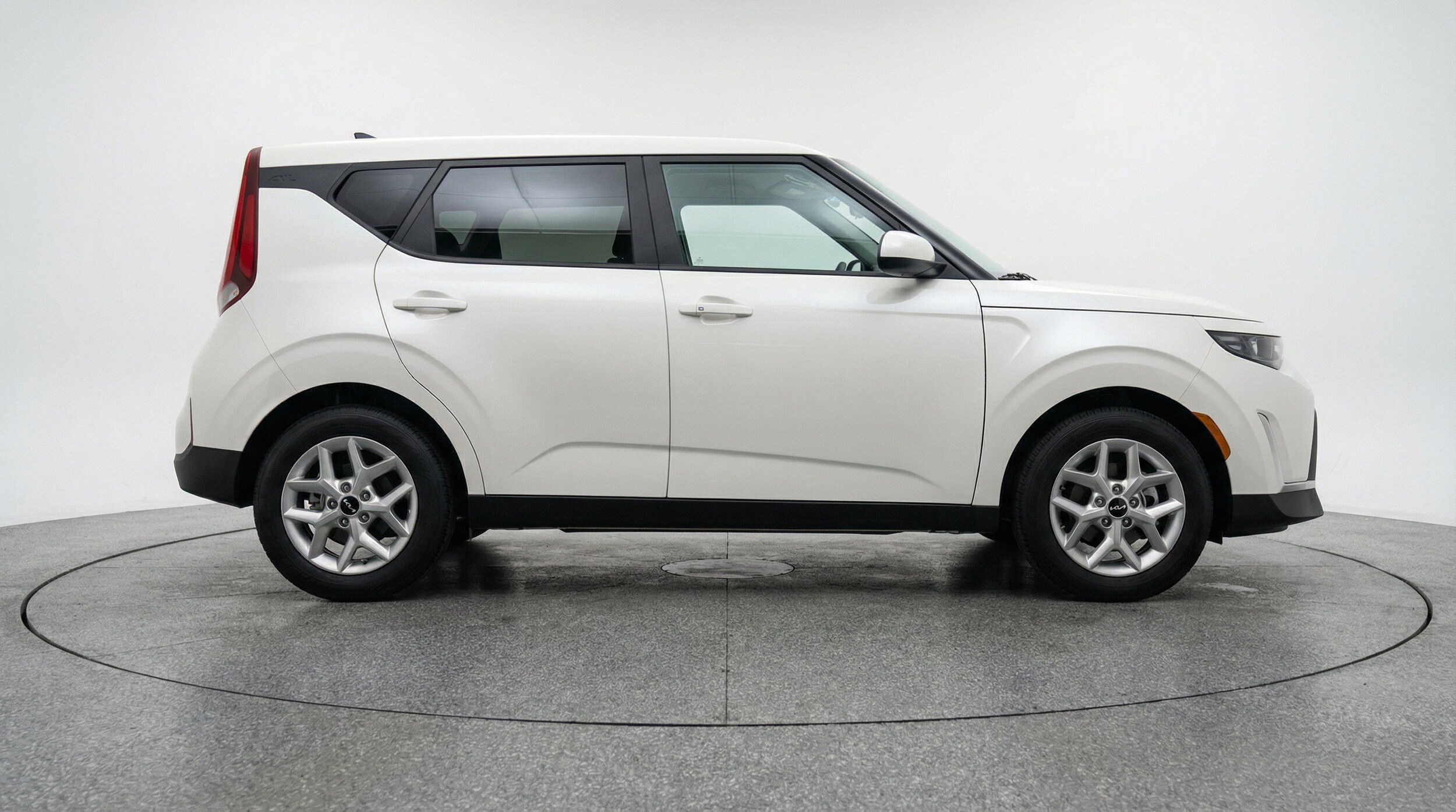 Thumbnail: 2025 Kia Soul - 11