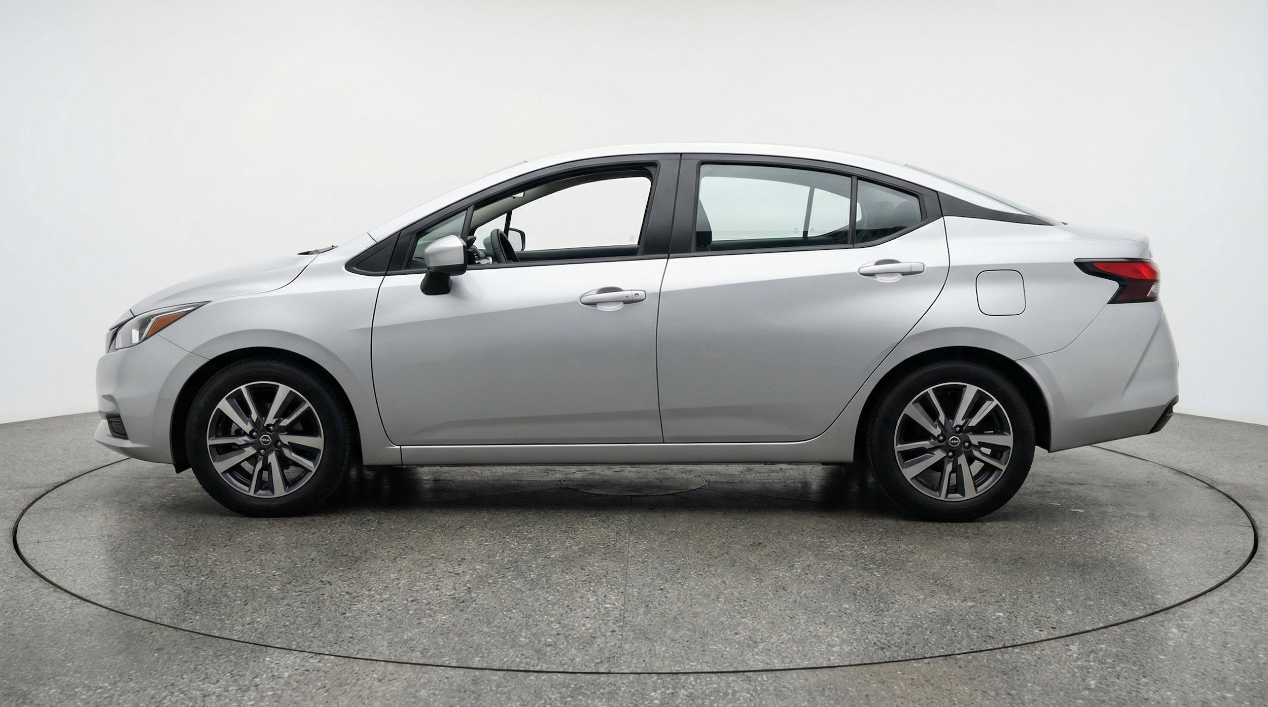 Thumbnail: 2025 Nissan Versa - 5