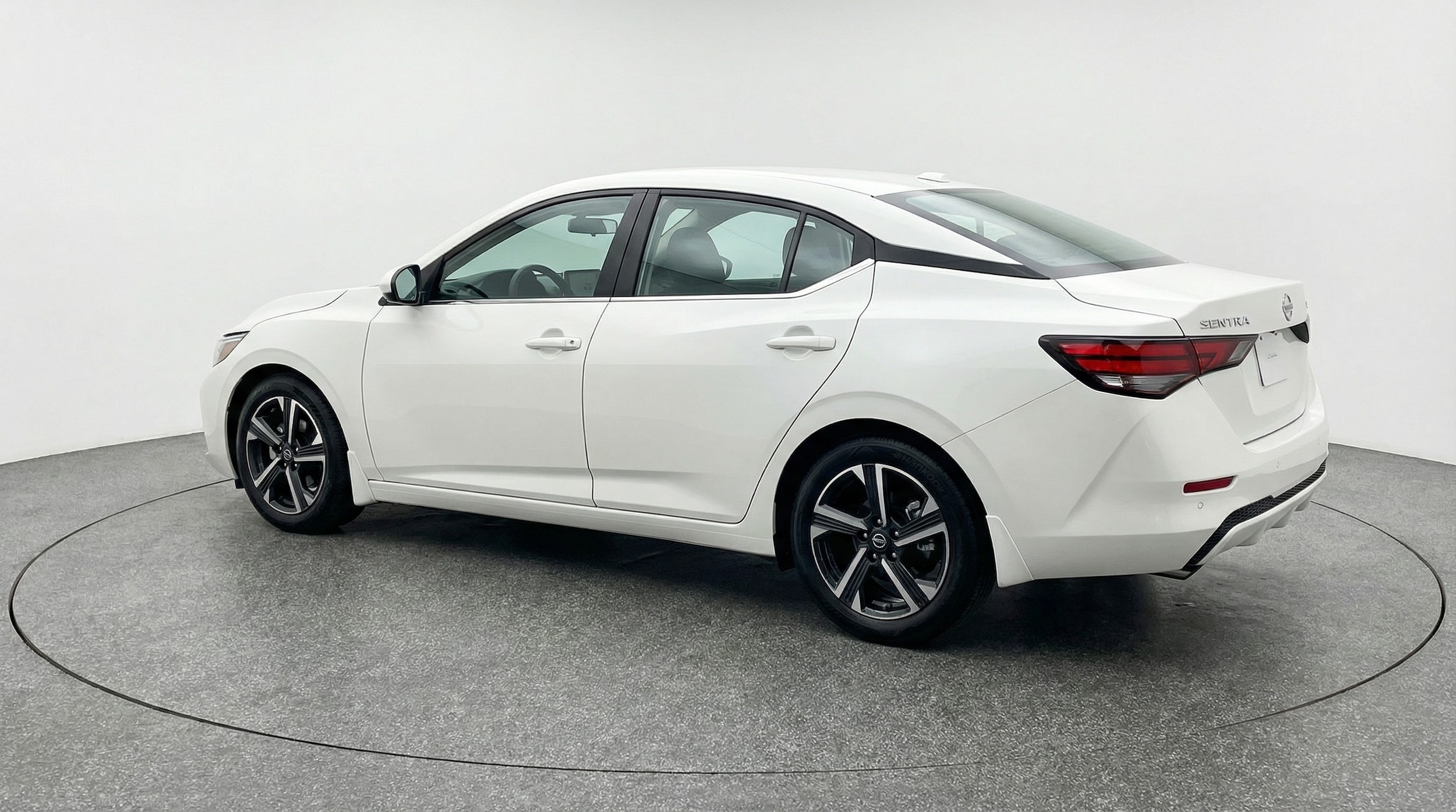 Thumbnail: 2025 Nissan Sentra - 5