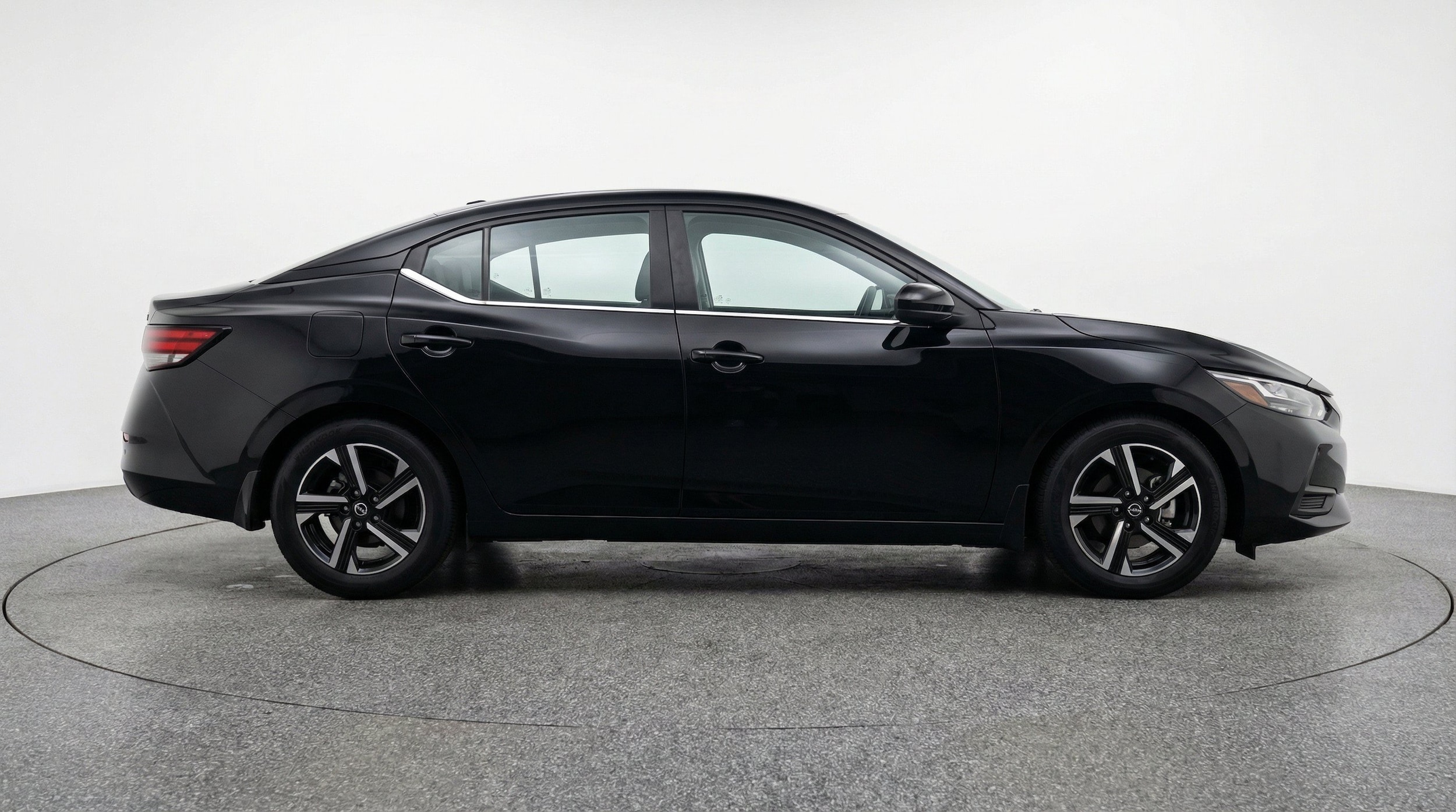 2025 Nissan Sentra SV - Photo 11