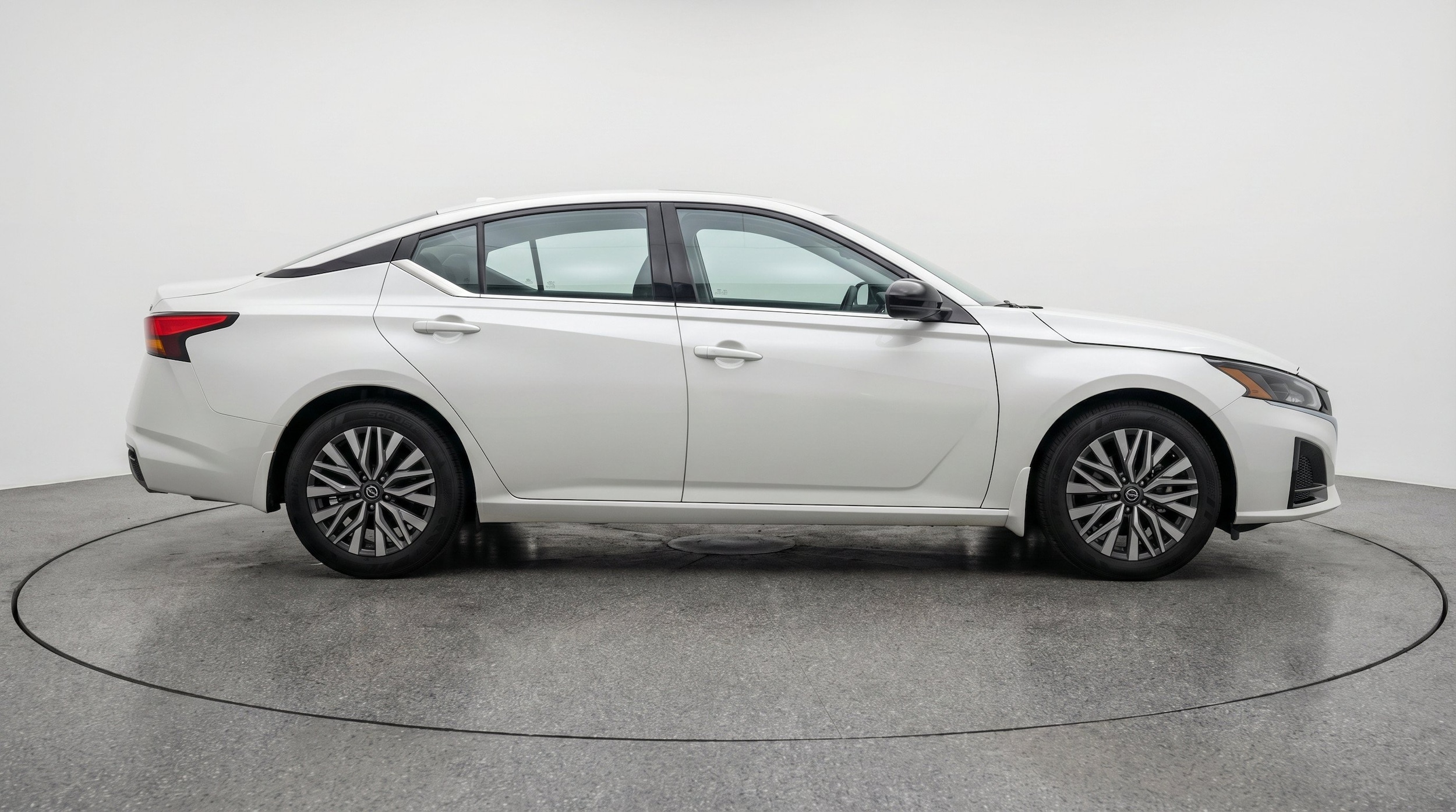 Thumbnail: 2026 Nissan Altima - 10