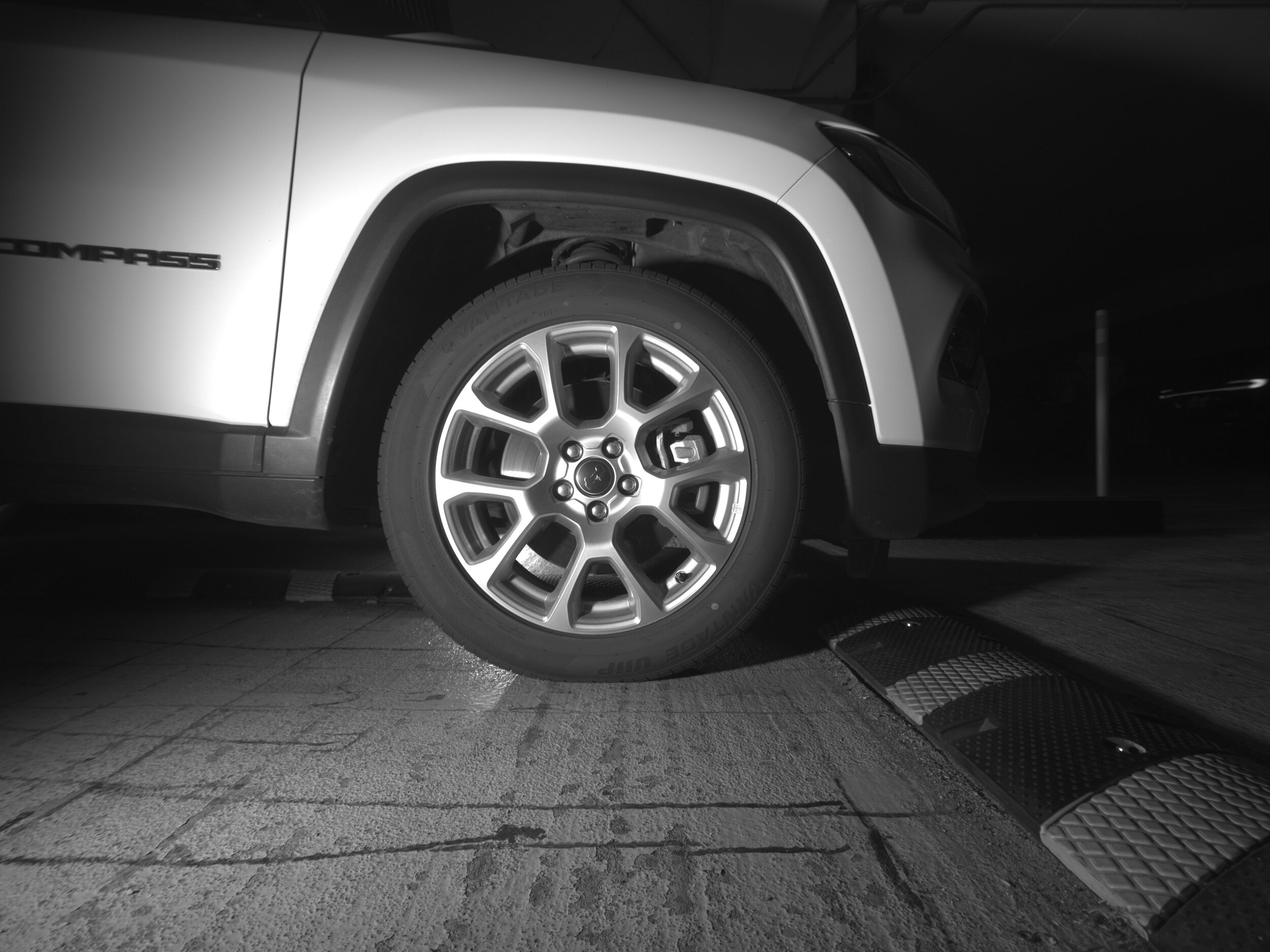 Thumbnail: 2025 Jeep Compass - 10