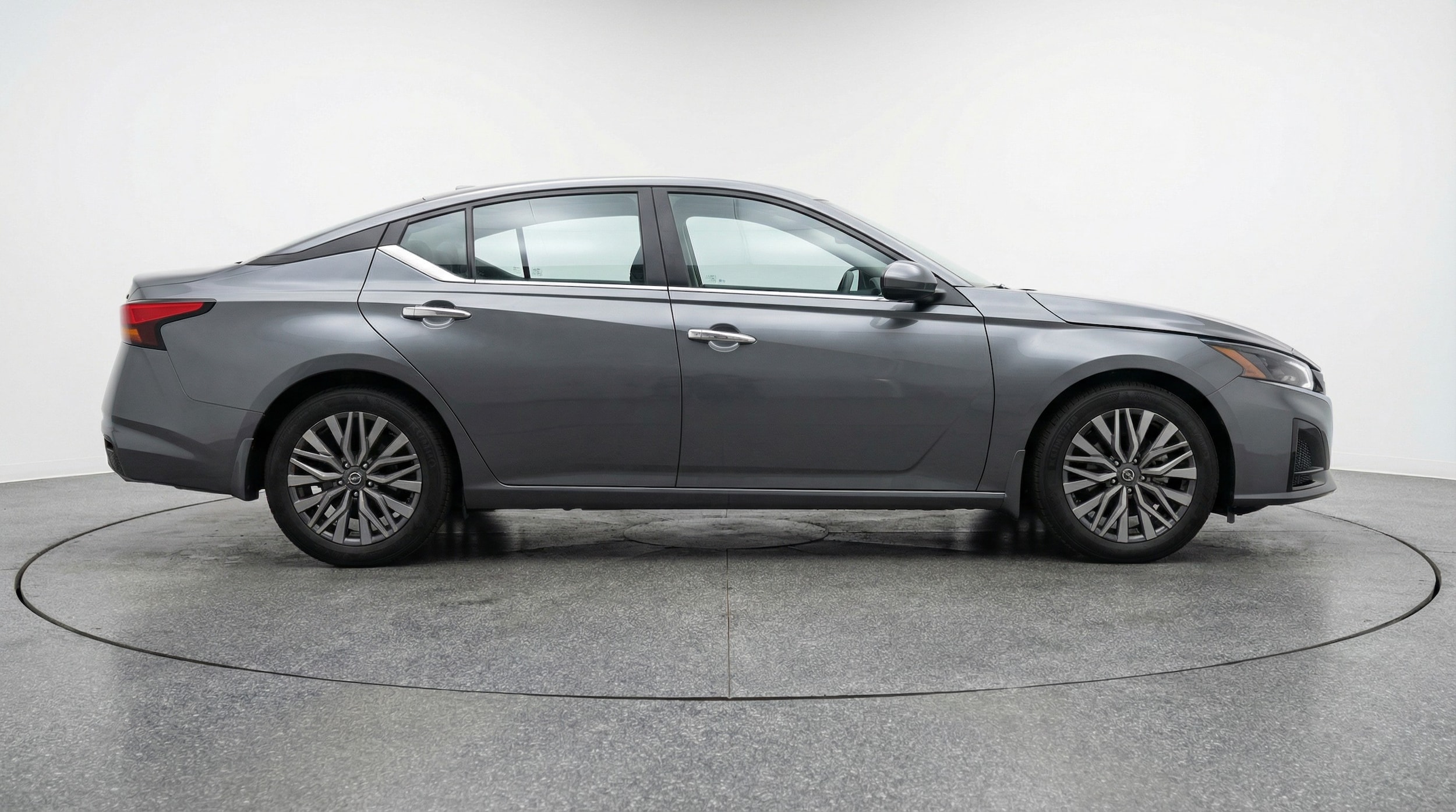 Thumbnail: 2025 Nissan Altima - 8