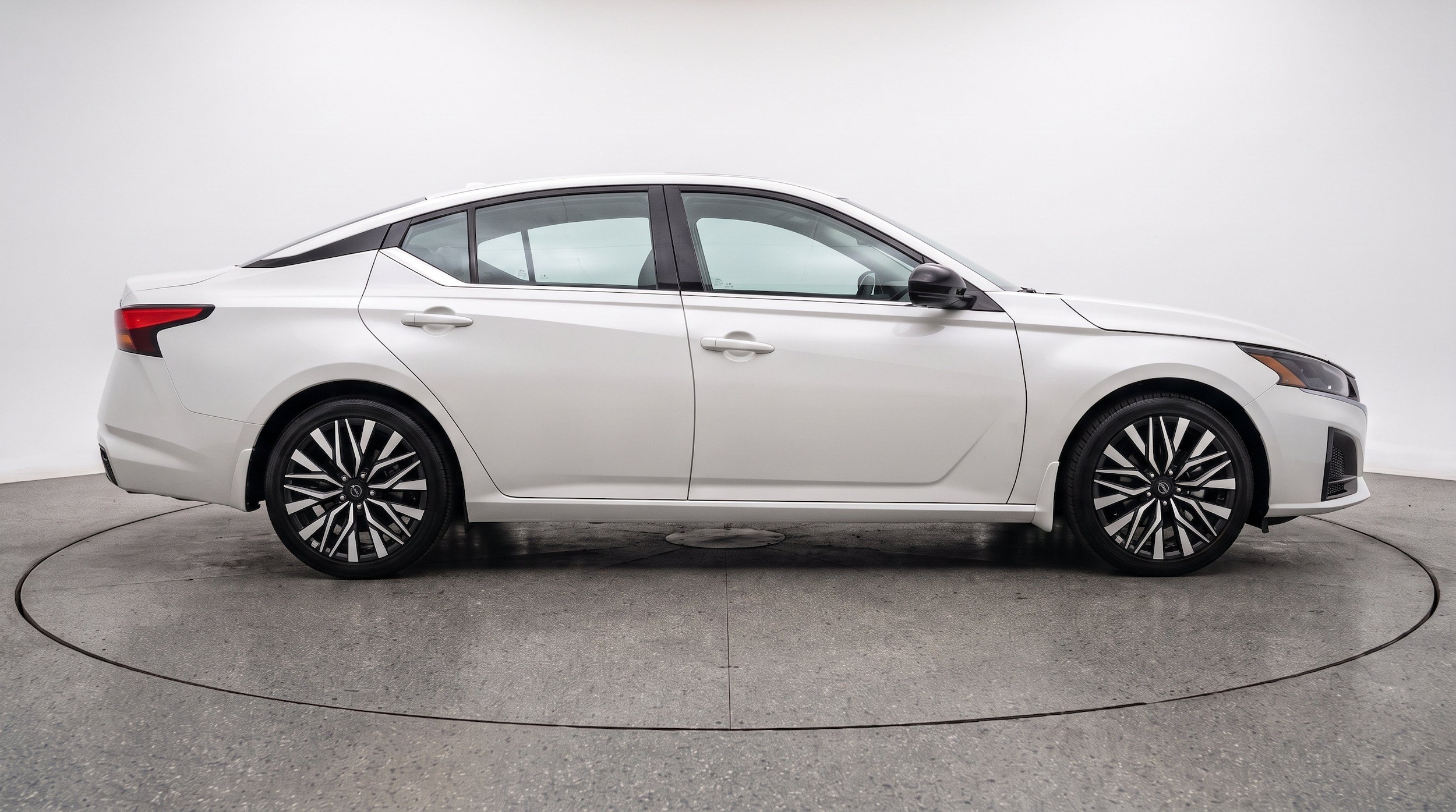 Thumbnail: 2026 Nissan Altima - 10