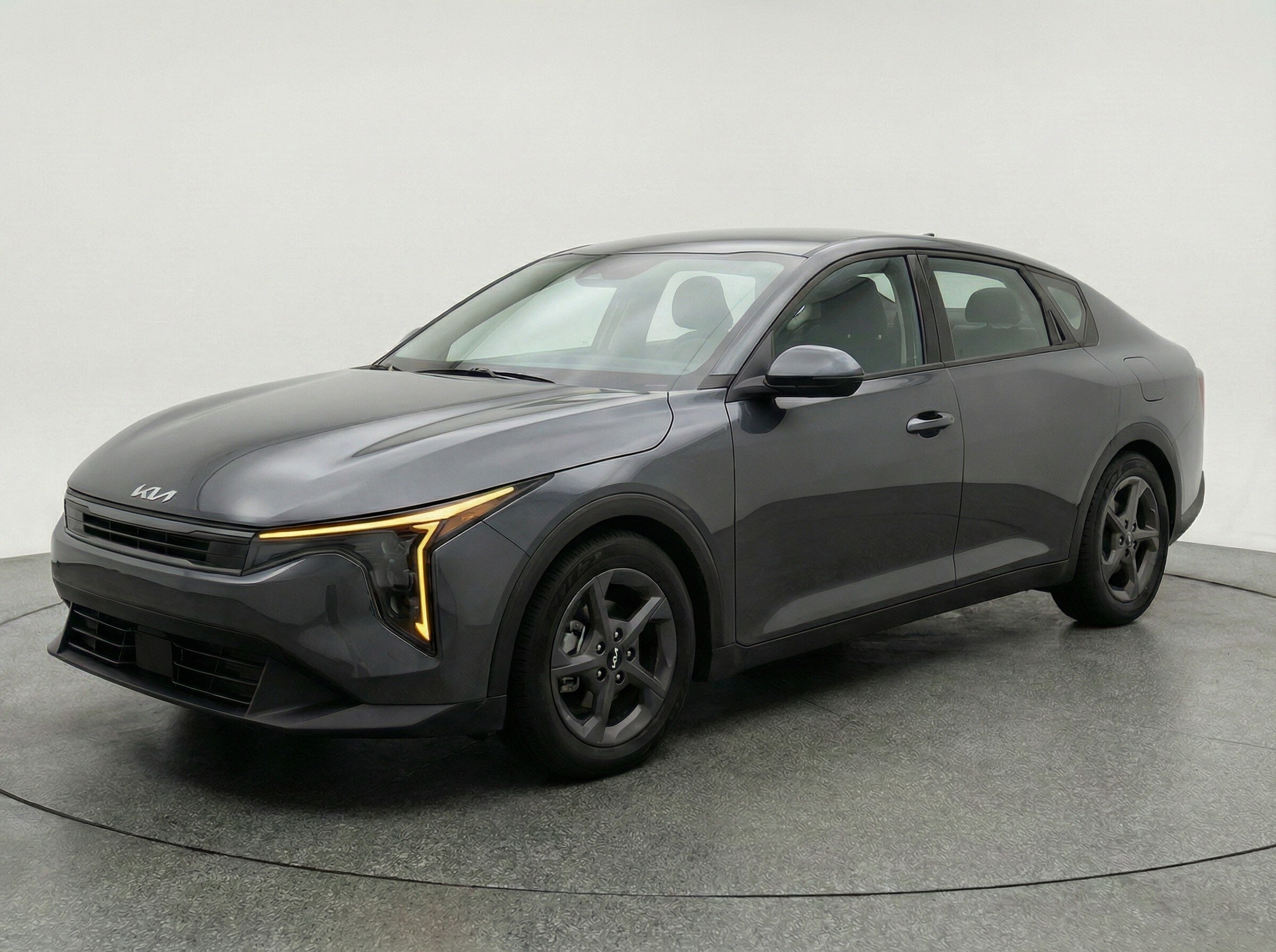 Thumbnail: 2025 Kia K4 - 3