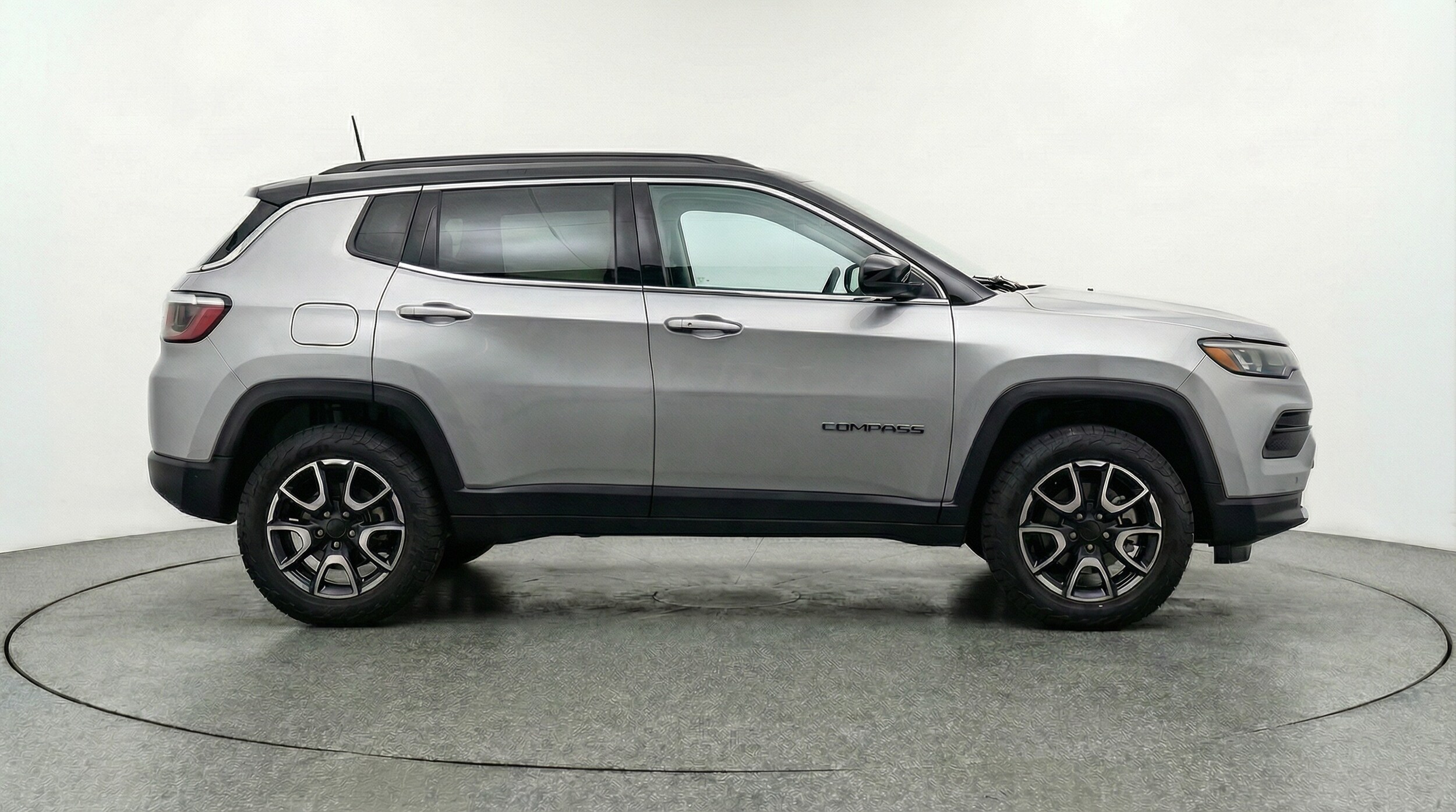 Thumbnail: 2025 Jeep Compass - 8