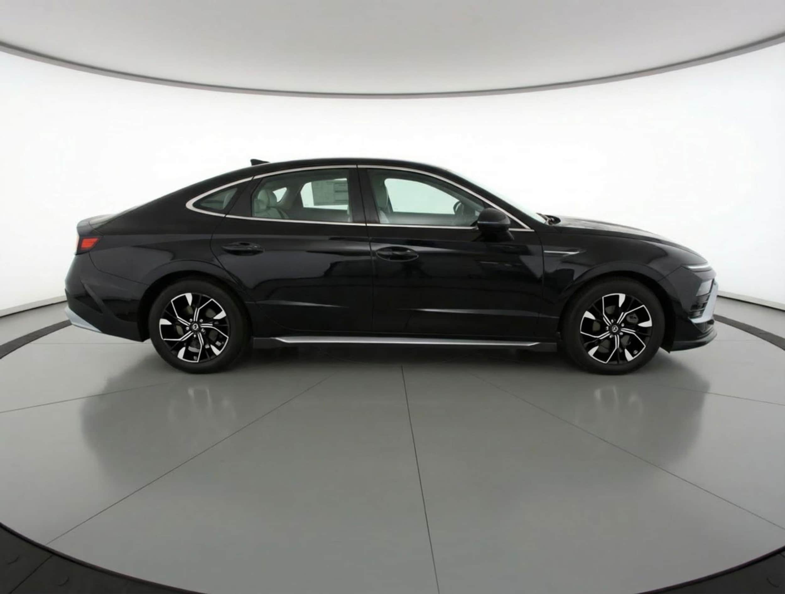 Thumbnail: 2025 Hyundai Sonata - 8