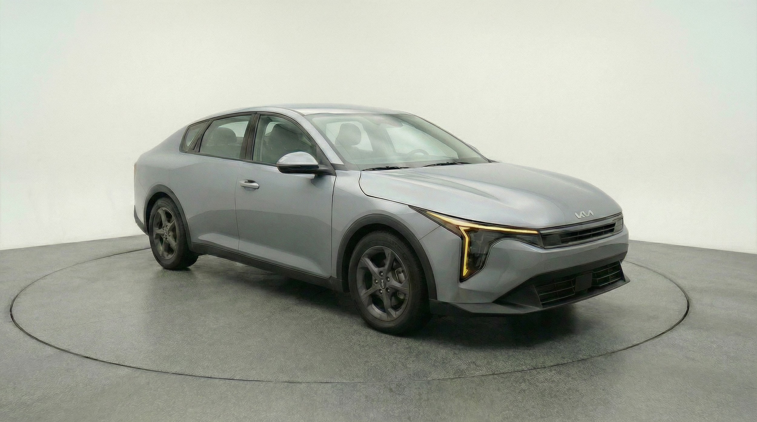 Thumbnail: 2025 Kia K4 - 1
